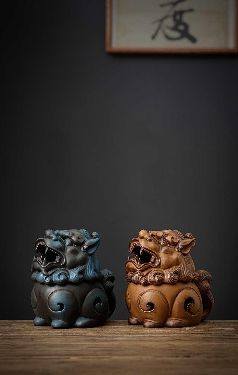 Lion Incense Burner, Handmade Ceramic Pottery Vintage Look Incense Burner Lion Figurine