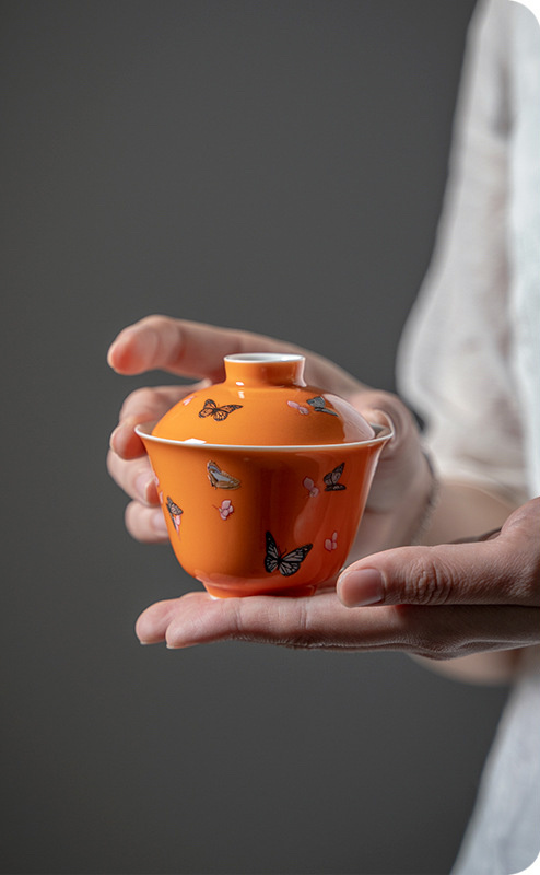 Butterfly Pattern Gaiwan, Multi Color Choice Porcelain 100ml