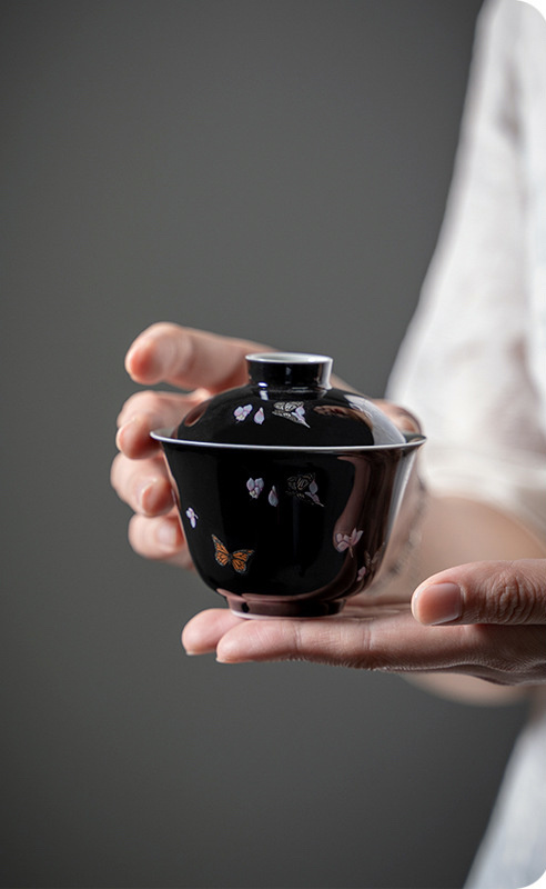Butterfly Pattern Gaiwan, Multi Color Choice Porcelain 100ml