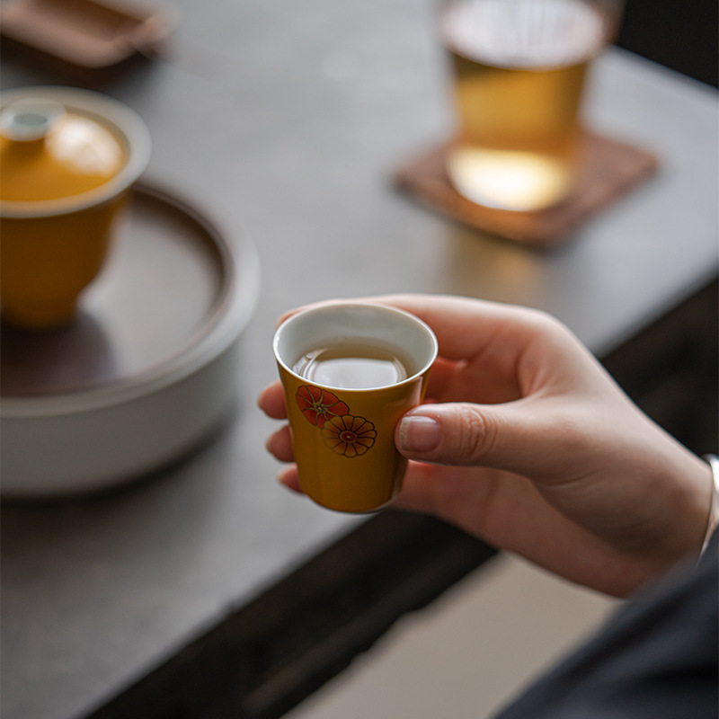 Yellow Flower Tea Cup Set (4pcs) 40ml
