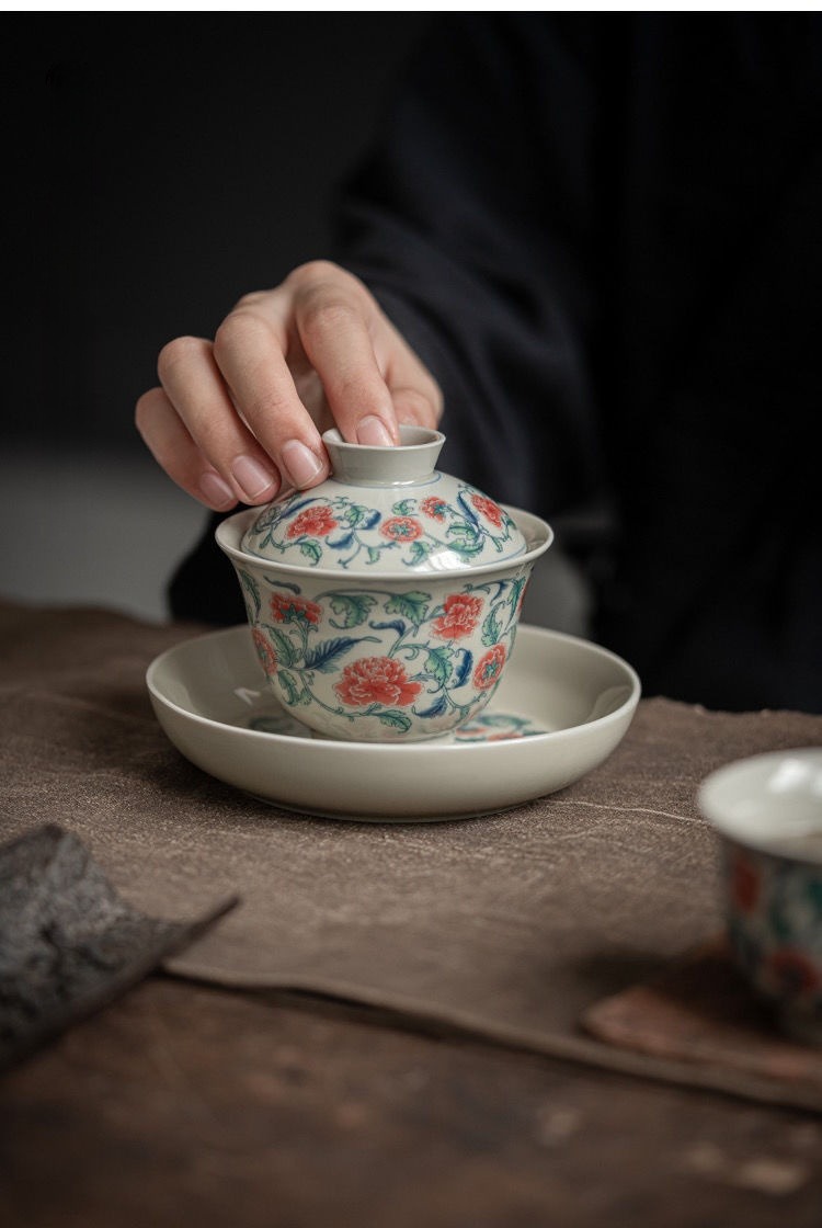 Traditional Lotus Gaiwan with Saucer 150ml