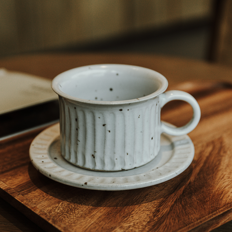Fambe Green Stoneware Mug with Saucer, Japanese Vintage Style Coffee Cup Set 150ml