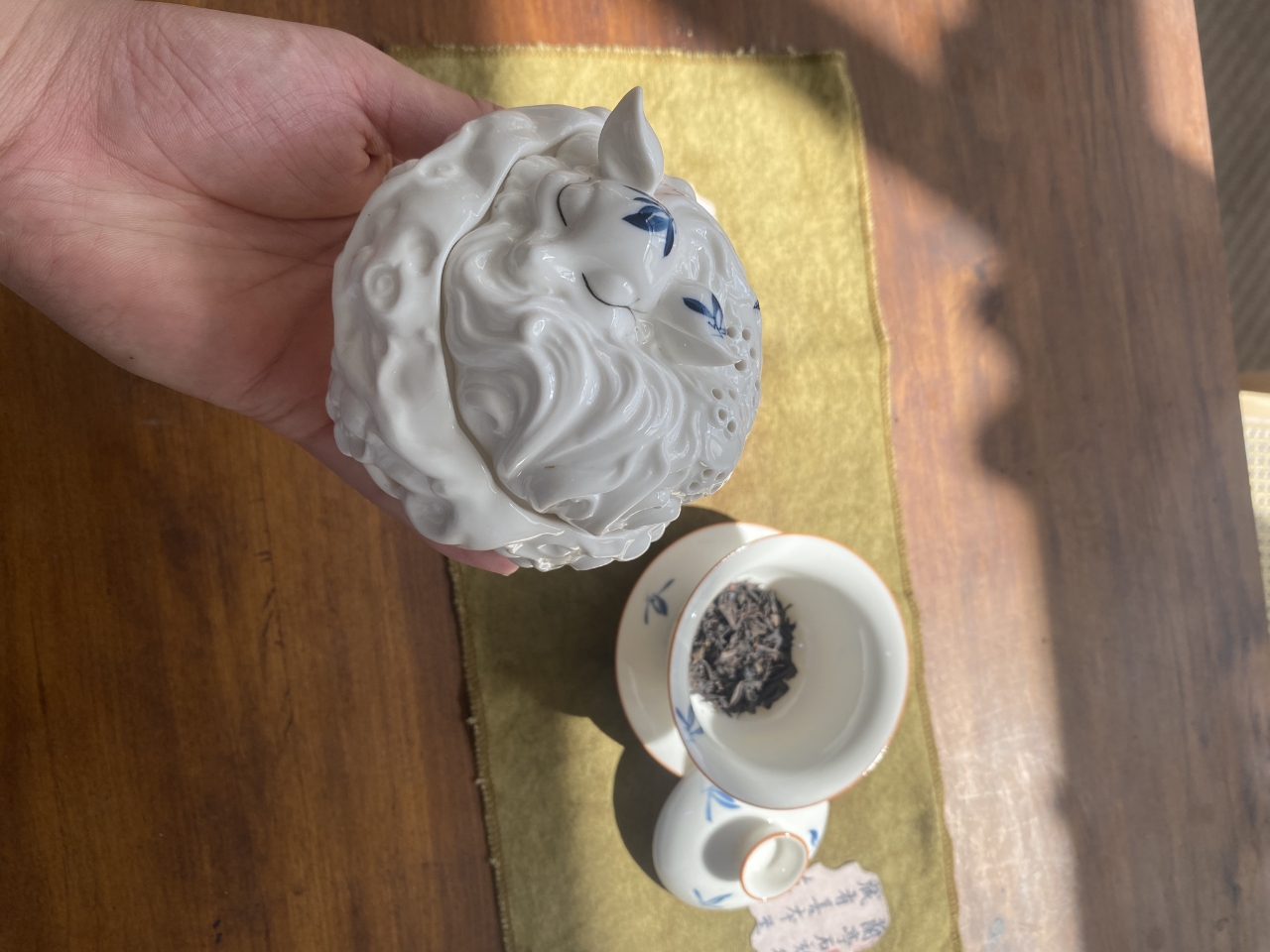 White Fox Porcelain Incense Burner