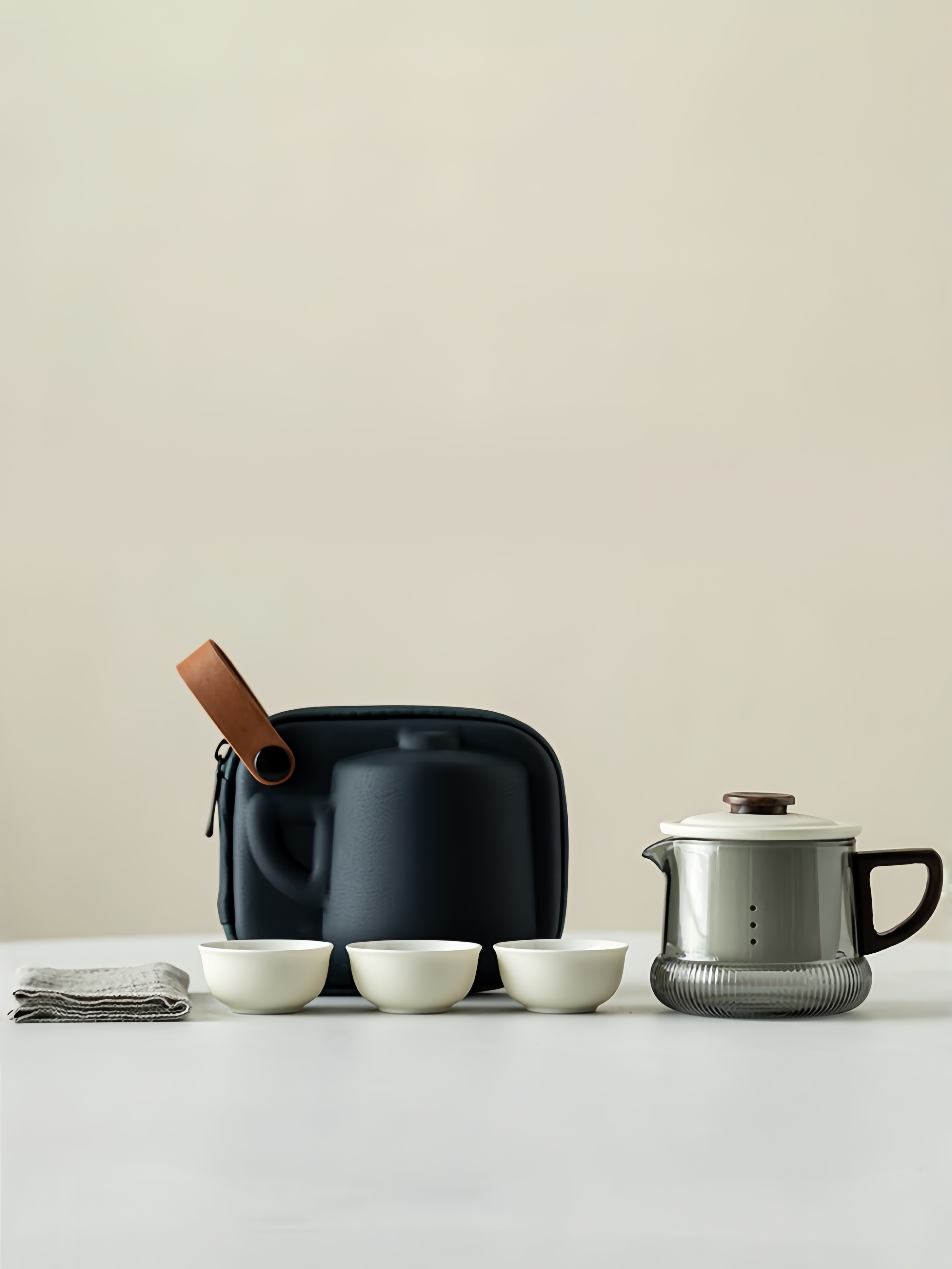 Modern Style Travel Tea Set 250ml, Teapot with infuser+3 Cups