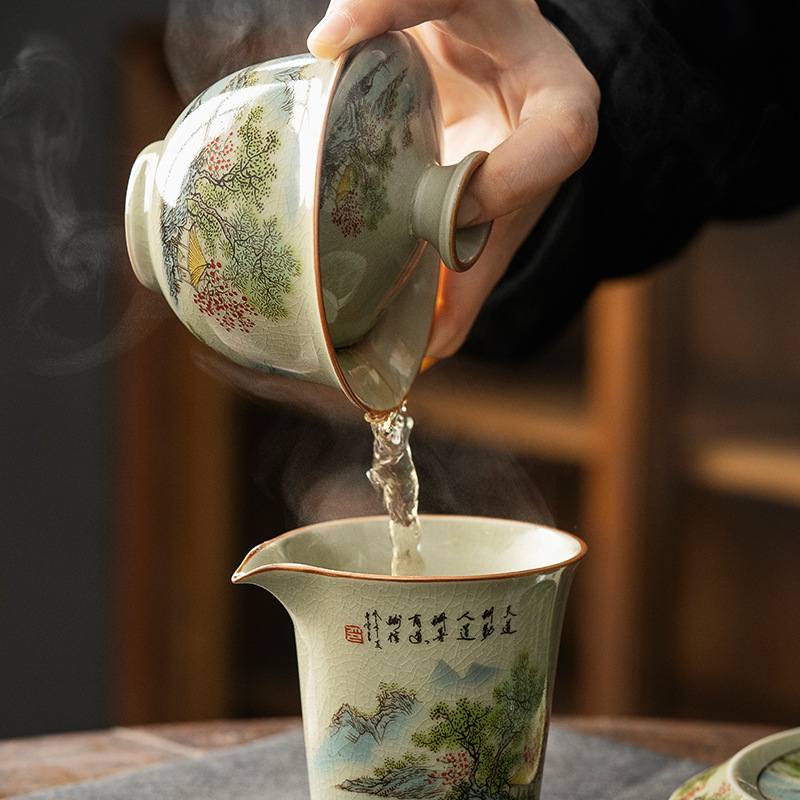 Spring Landscape Gaiwan with Sacuer 160ml