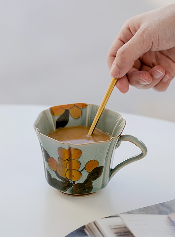 Flower Pattern Mug 180ml, Ice Crackle Porcelain Tea Cup Cappuccino Mug