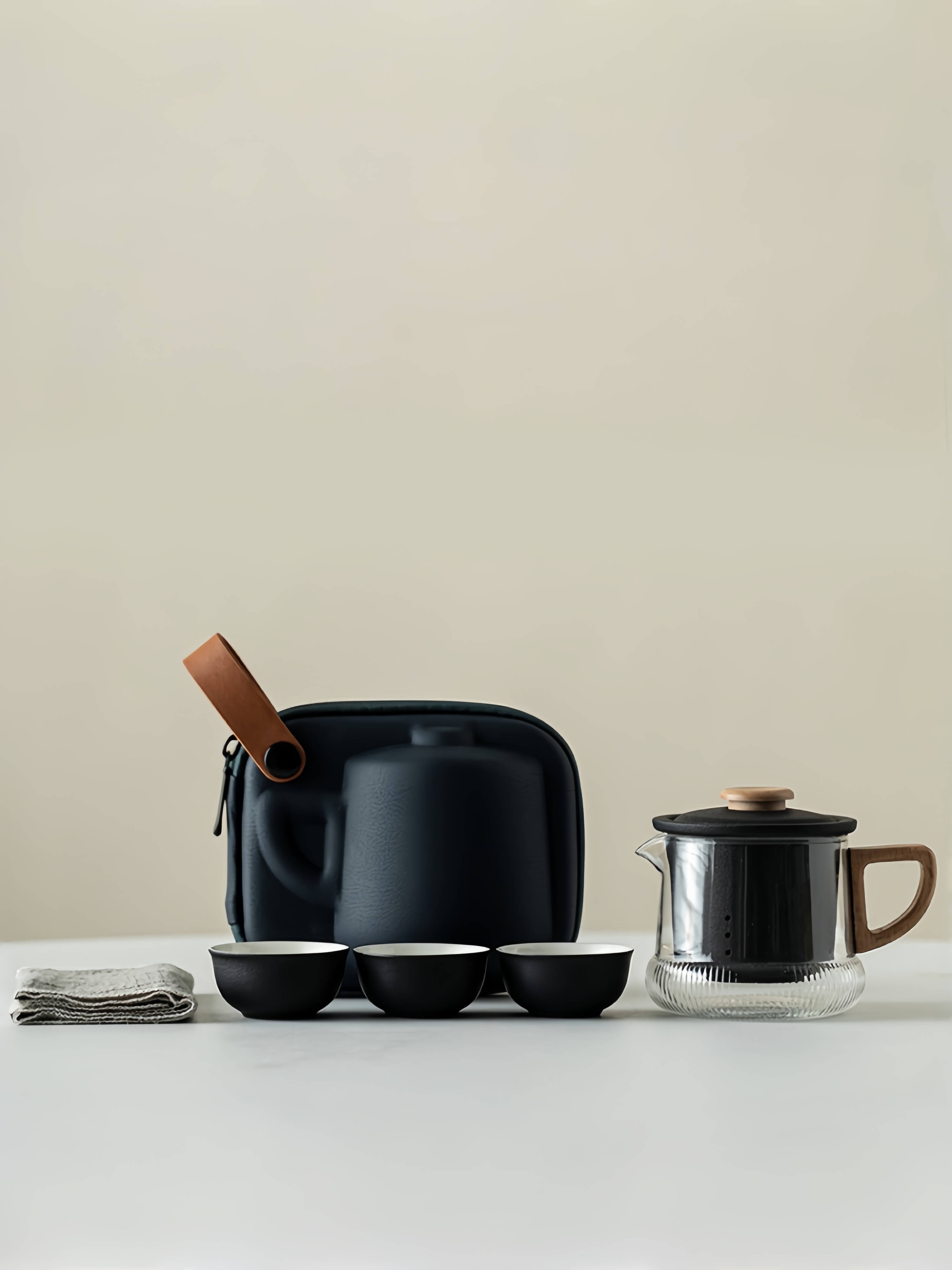 Modern Style Travel Tea Set 250ml, Teapot with infuser+3 Cups