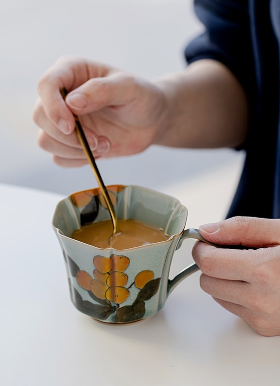 Flower Pattern Mug 180ml, Ice Crackle Porcelain Tea Cup Cappuccino Mug