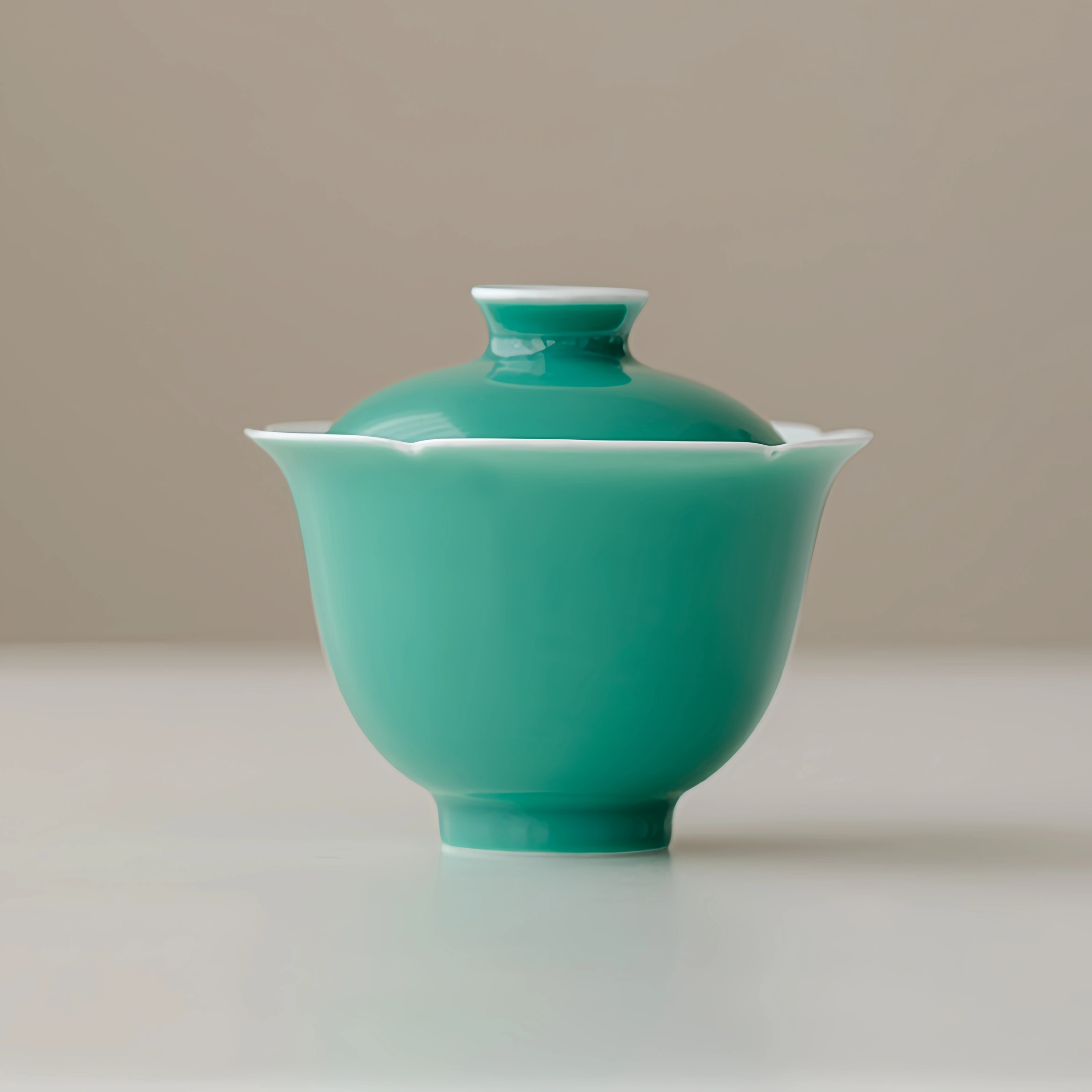 Monochrome Floral Porcelain Gaiwan 140ml, 6 Colors Optional