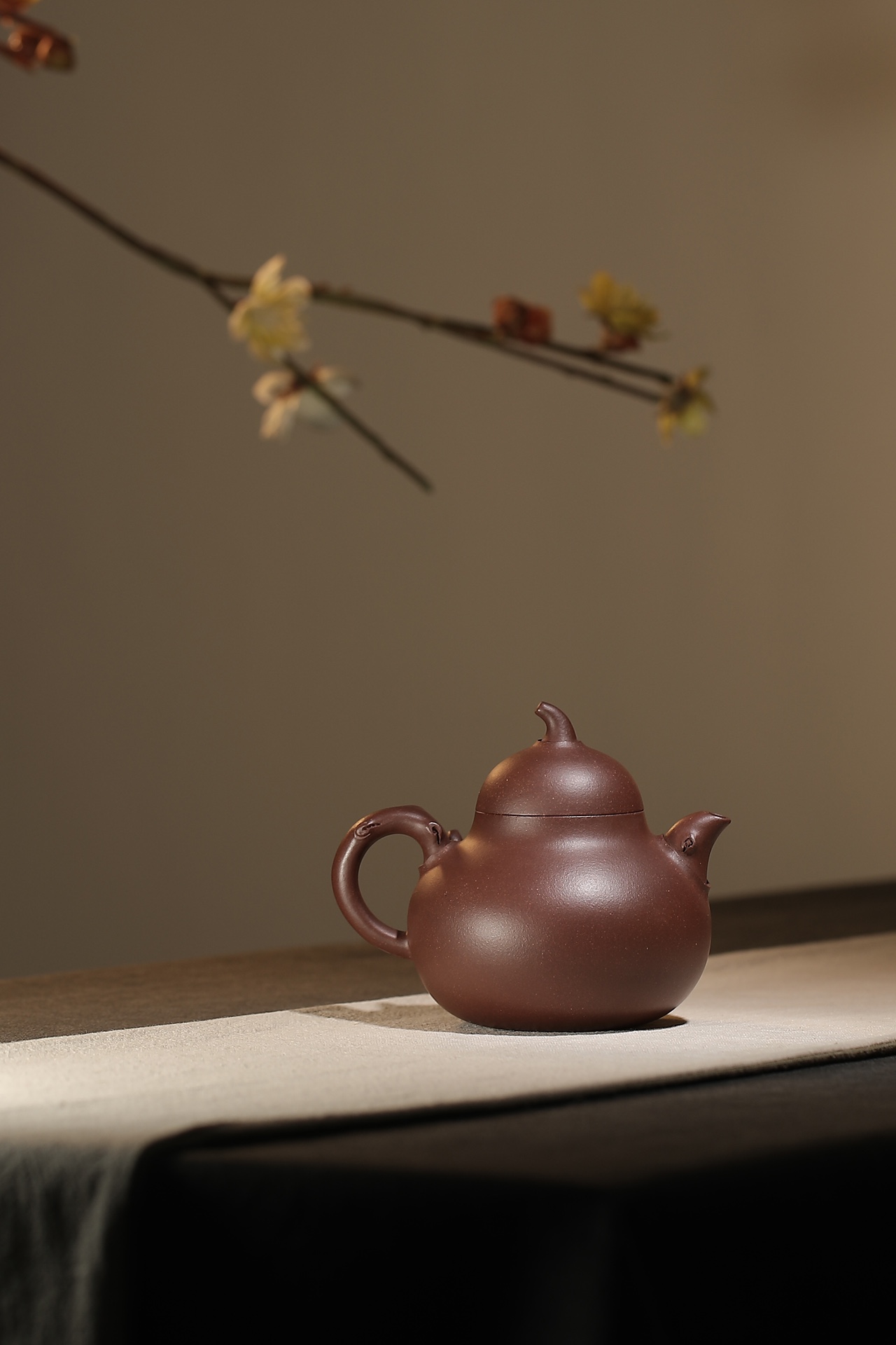 the "Fu Lu ", Yixing Purple Clay (Zisha) Teapot, Handmade Kung Fu Teapot 200ml