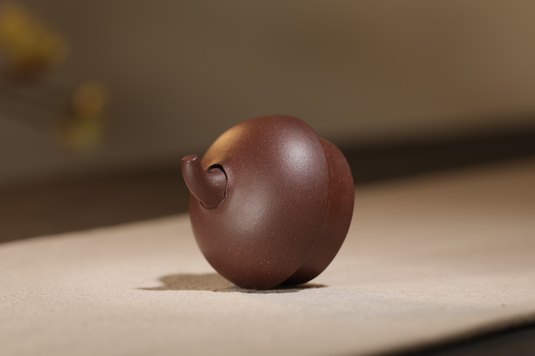 the "Fu Lu ", Yixing Purple Clay (Zisha) Teapot, Handmade Kung Fu Teapot 200ml