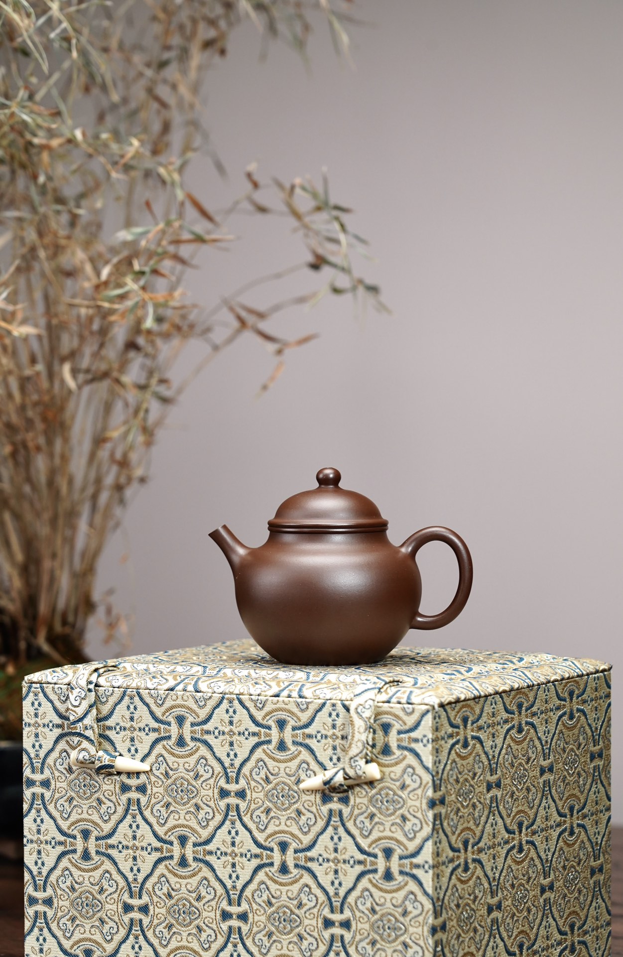 the "Lotus Seeds", Yixing Purple Clay (Zisha) Teapot, Handmade Kung Fu Teapot 150ml