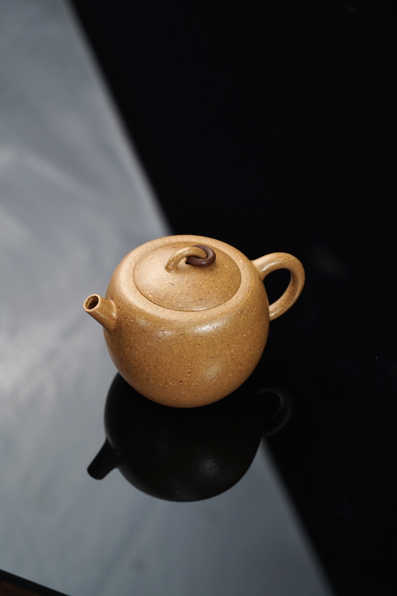 the "Julun Zhu", Yixing Purple Clay (Zisha) Teapot, Handmade Kung Fu Teapot 120ml