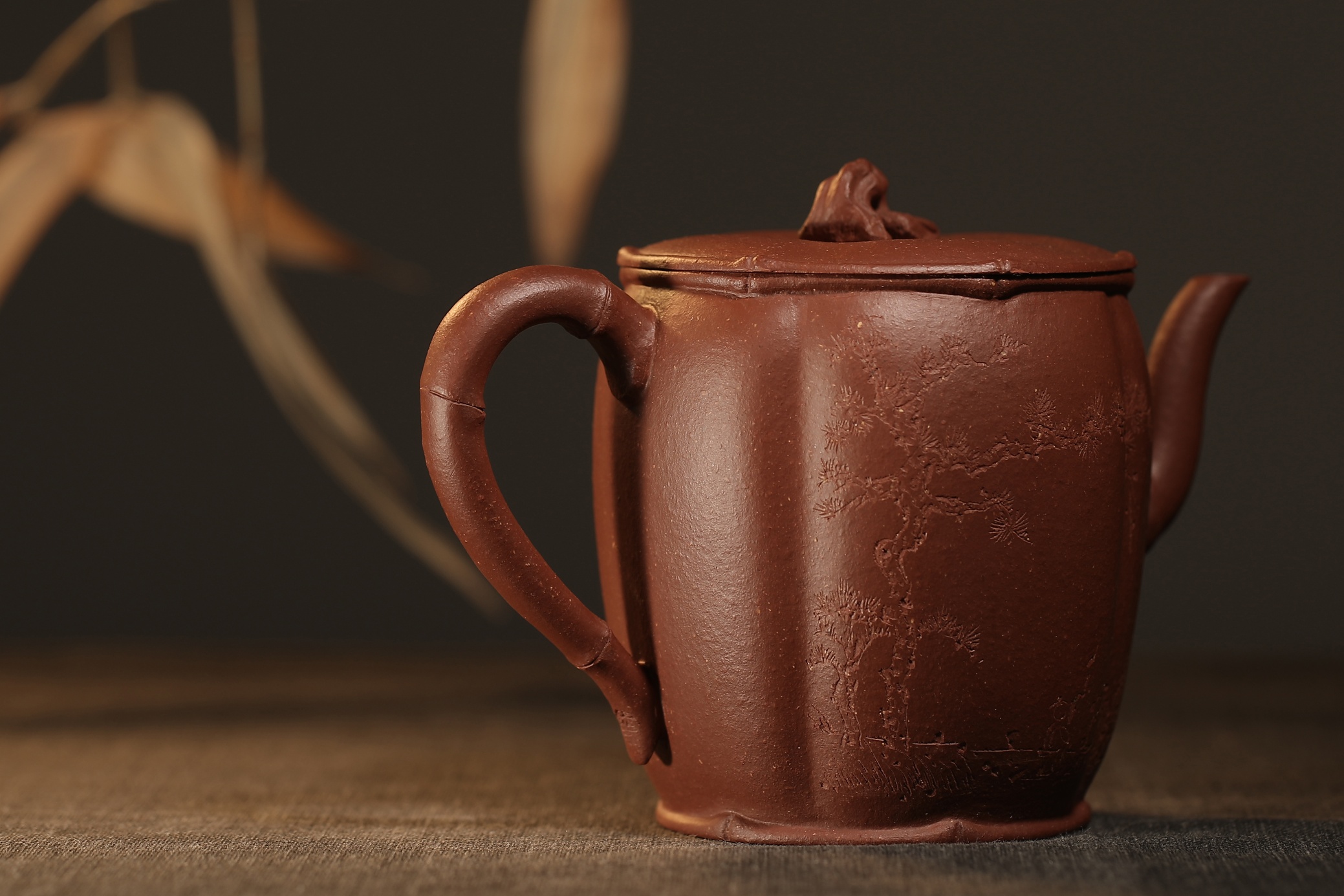 the "Slim Bamboo", Yixing Purple Clay (Zisha) Teapot, Handmade Kung Fu Teapot 230ml