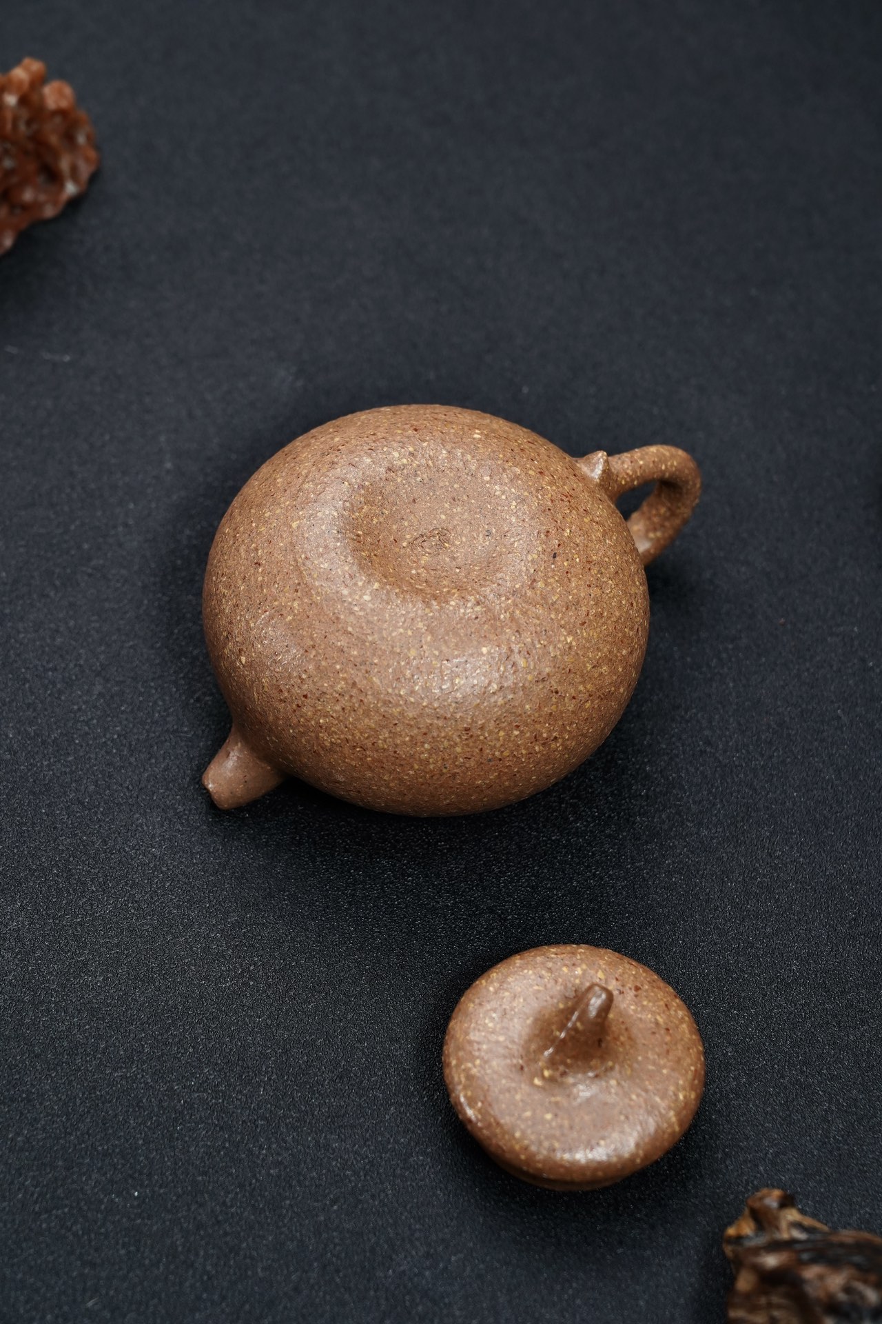 the "Qie Duan", Yixing Purple Clay (Zisha) Teapot, Handmade Kung Fu Teapot 200ml