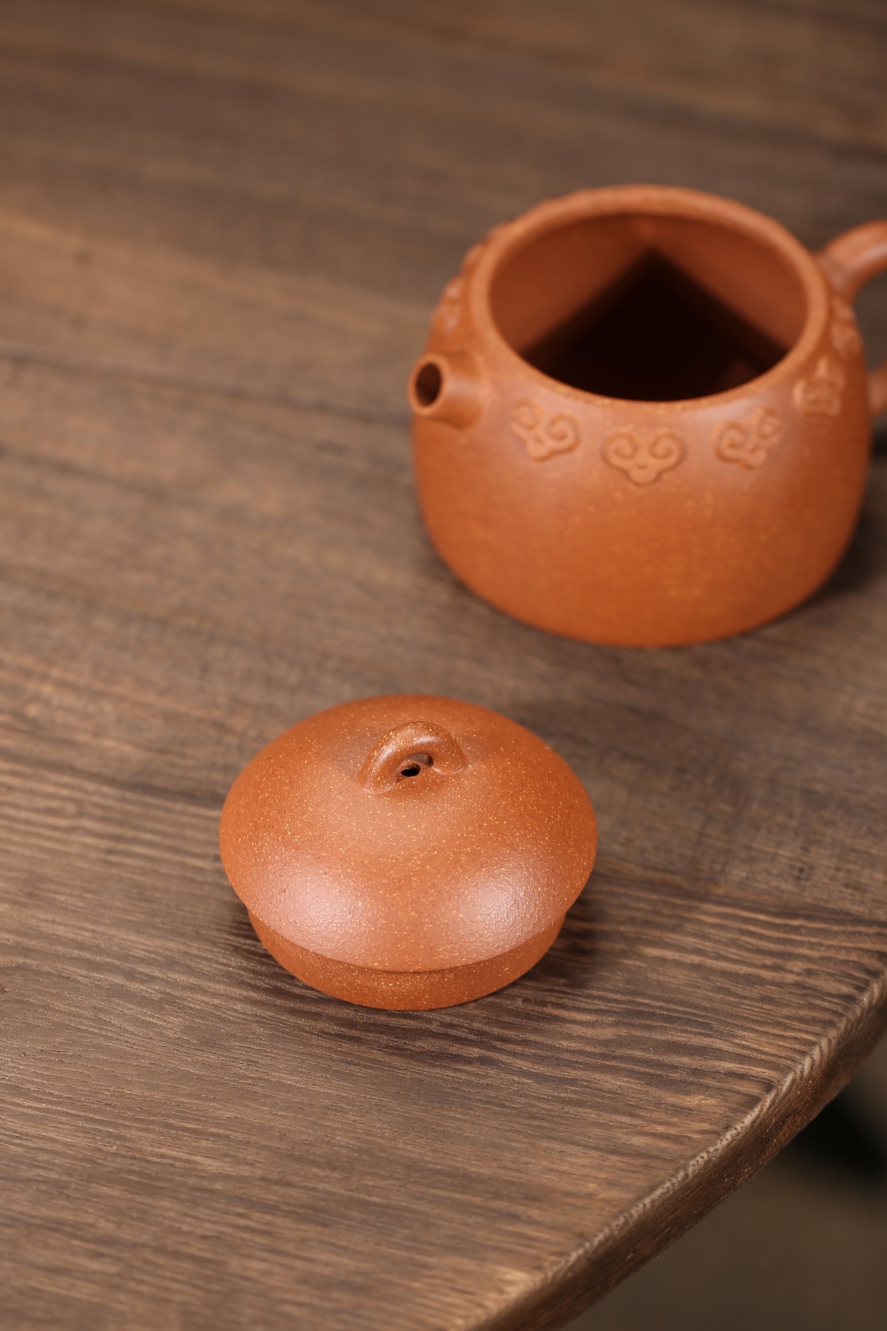 the "Ruyi", Yixing Purple Clay (Zisha) Teapot, Handmade Kung Fu Teapot 180ml