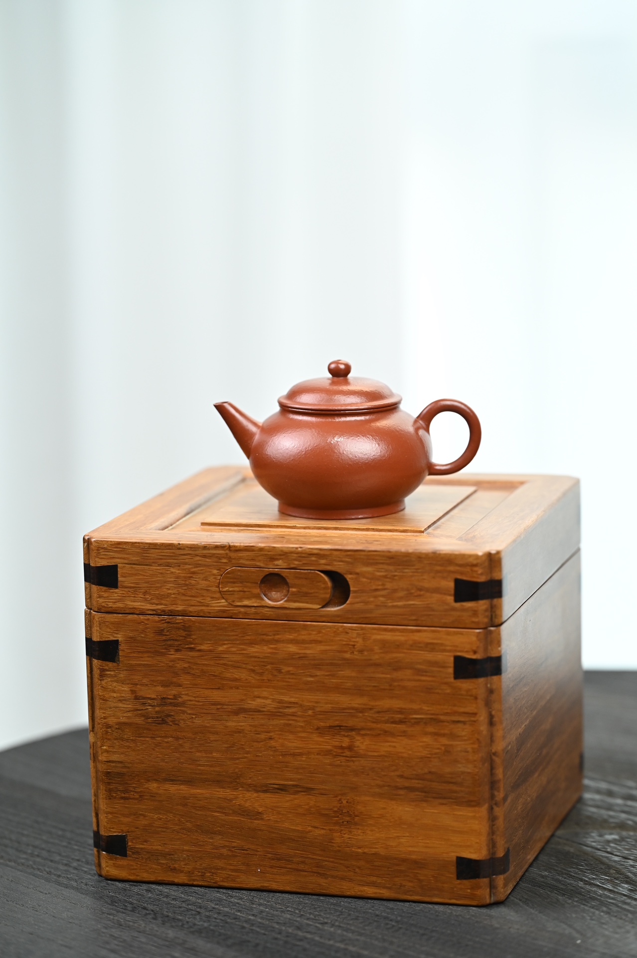 the "Dual Line Horizonal", Yixing Purple Clay (Zisha) Teapot 130ml, Handmade Kung Fu Teapot