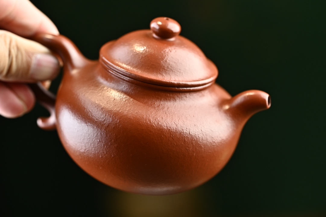 the "Lotus Seeds", Yixing Purple Clay (Zisha) Teapot, Handmade Gongfu Tea 200ml