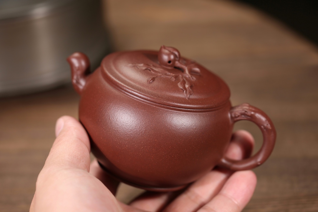 the "Blessed Peach", Yixing Purple Clay (Zisha) Teapot 200ml, Handmade Kung Fu Teapot