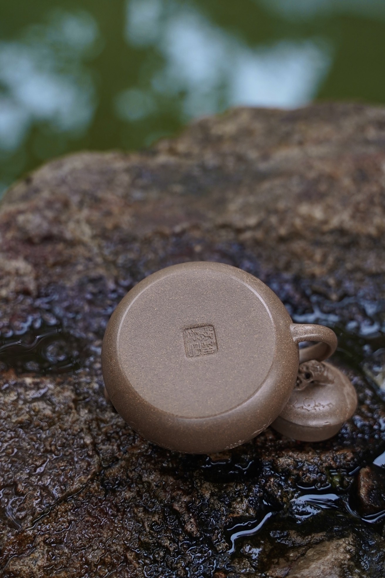 the "Lake Stone", Yixing Purple Clay (Zisha) Teapot, Handmade Kung Fu Teapot 140ml