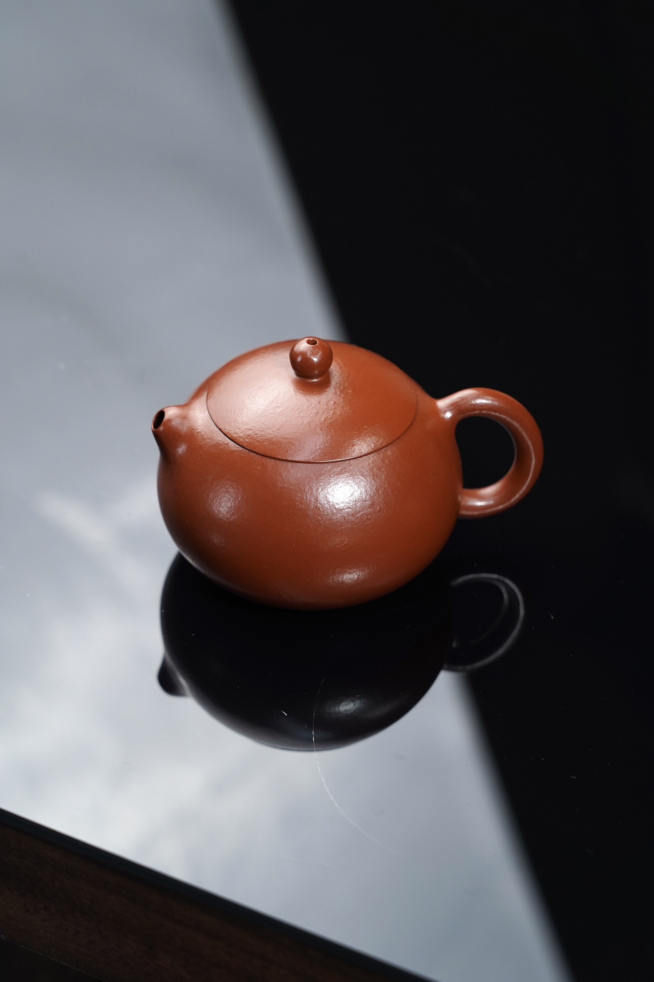 the "Xishi", Yixing Purple Clay (Zisha) Teapot, Handmade Kung Fu Teapot 130ml
