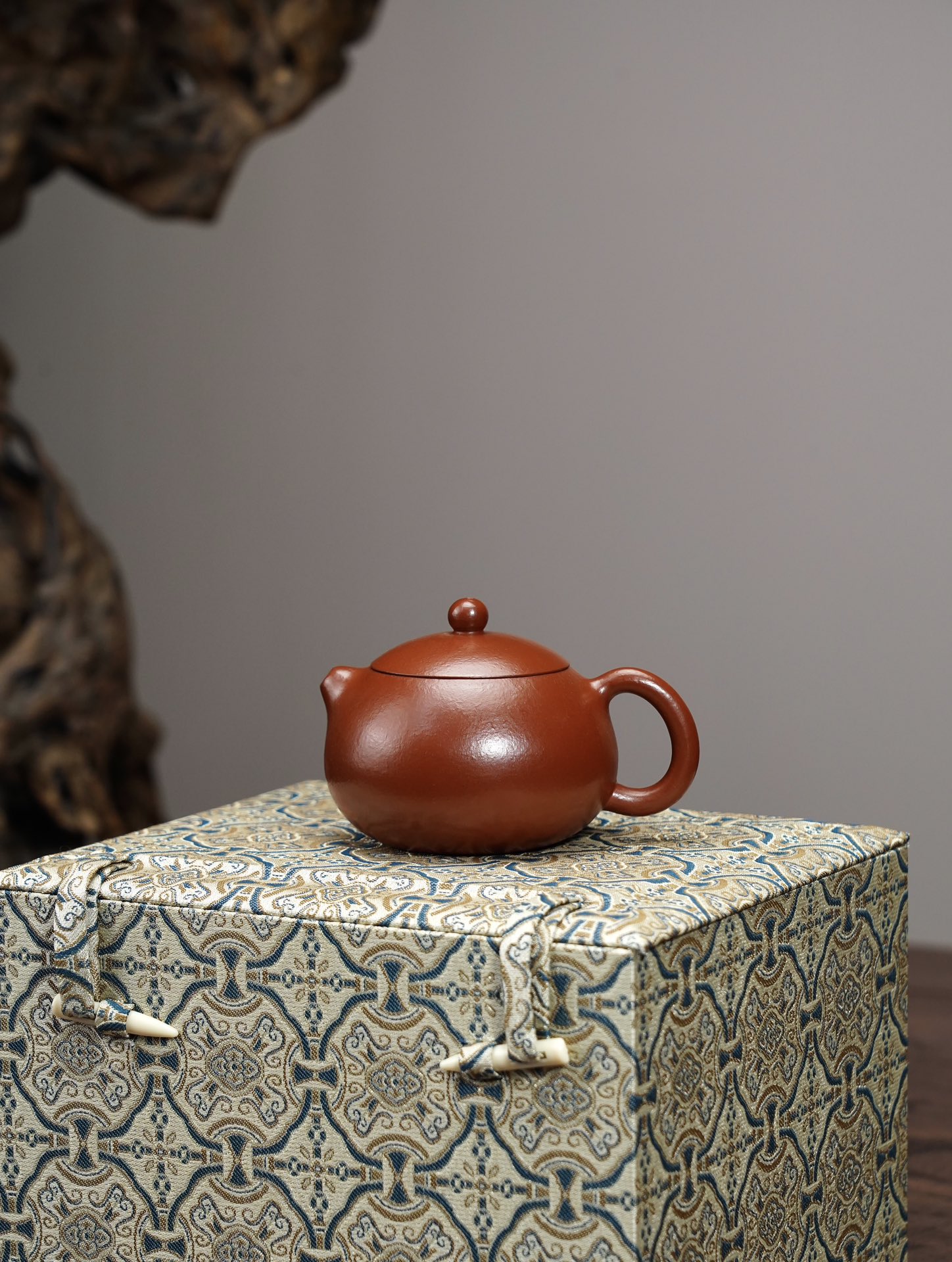 the "Xishi", Yixing Purple Clay (Zisha) Teapot, Handmade Kung Fu Teapot 130ml