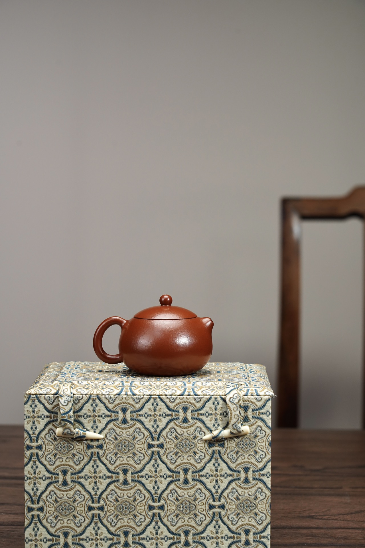 the "Xishi", Yixing Purple Clay (Zisha) Teapot, Handmade Kung Fu Teapot 130ml