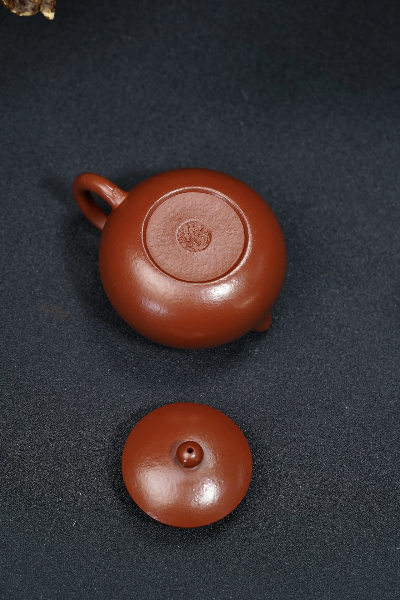 the "Xishi", Yixing Purple Clay (Zisha) Teapot, Handmade Kung Fu Teapot 130ml