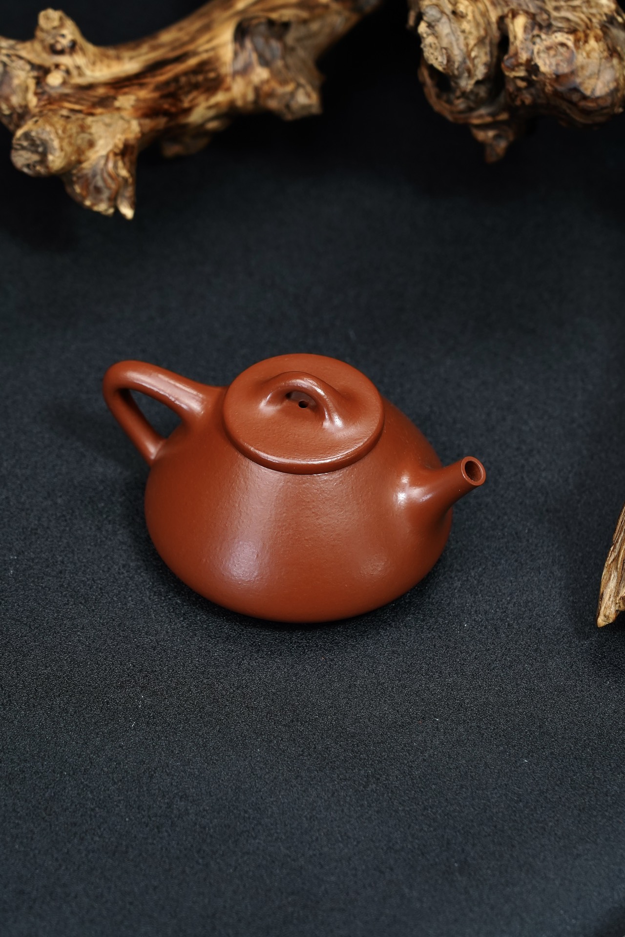 the "Stone Laddle", Yixing Purple Clay (Zisha) Teapot 250ml, Handmade Kung Fu Teapot