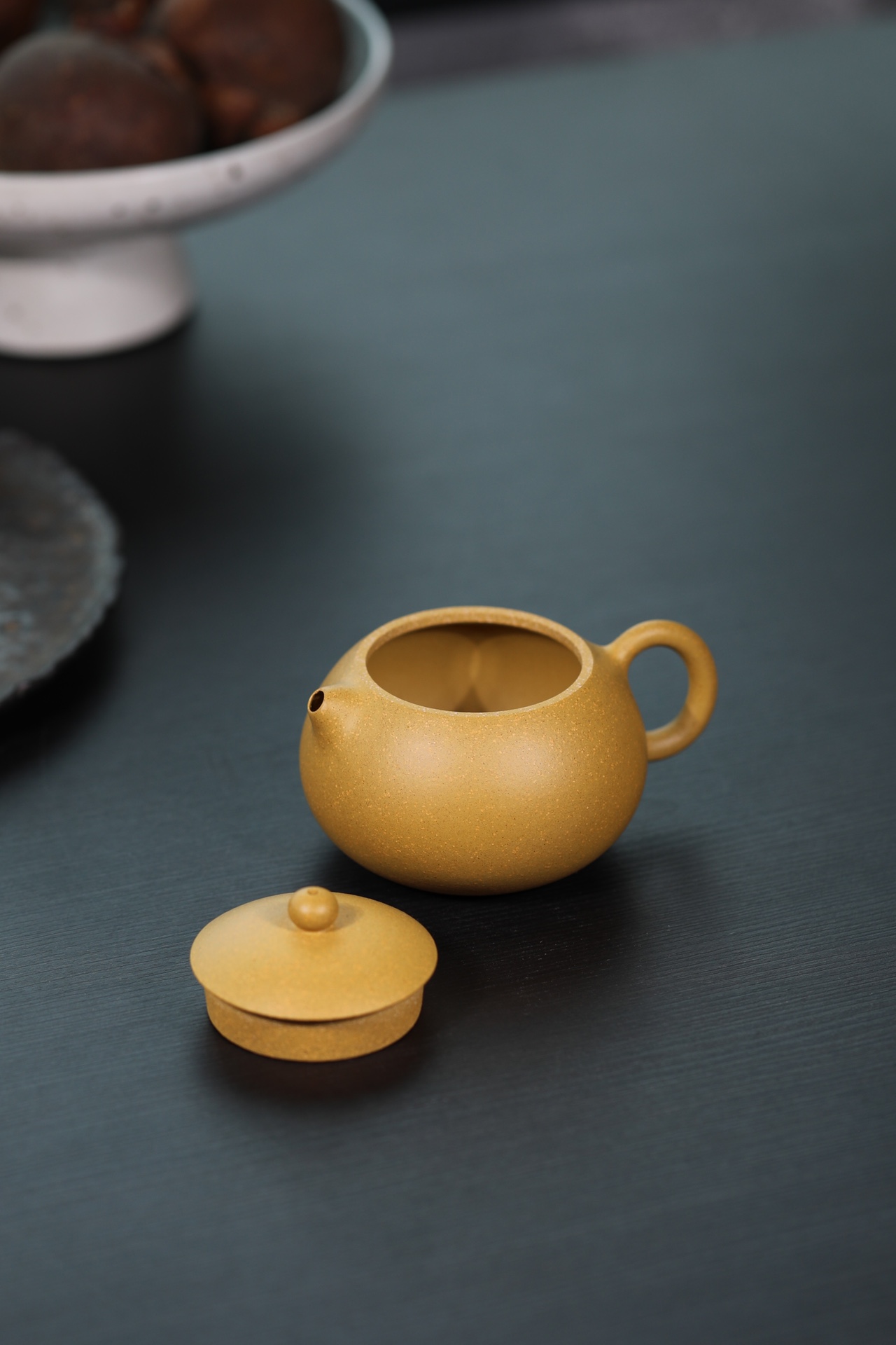 the "Golden Xishi", Yixing Purple Clay (Zisha) Teapot, Handmade Kung Fu Teapot 160ml