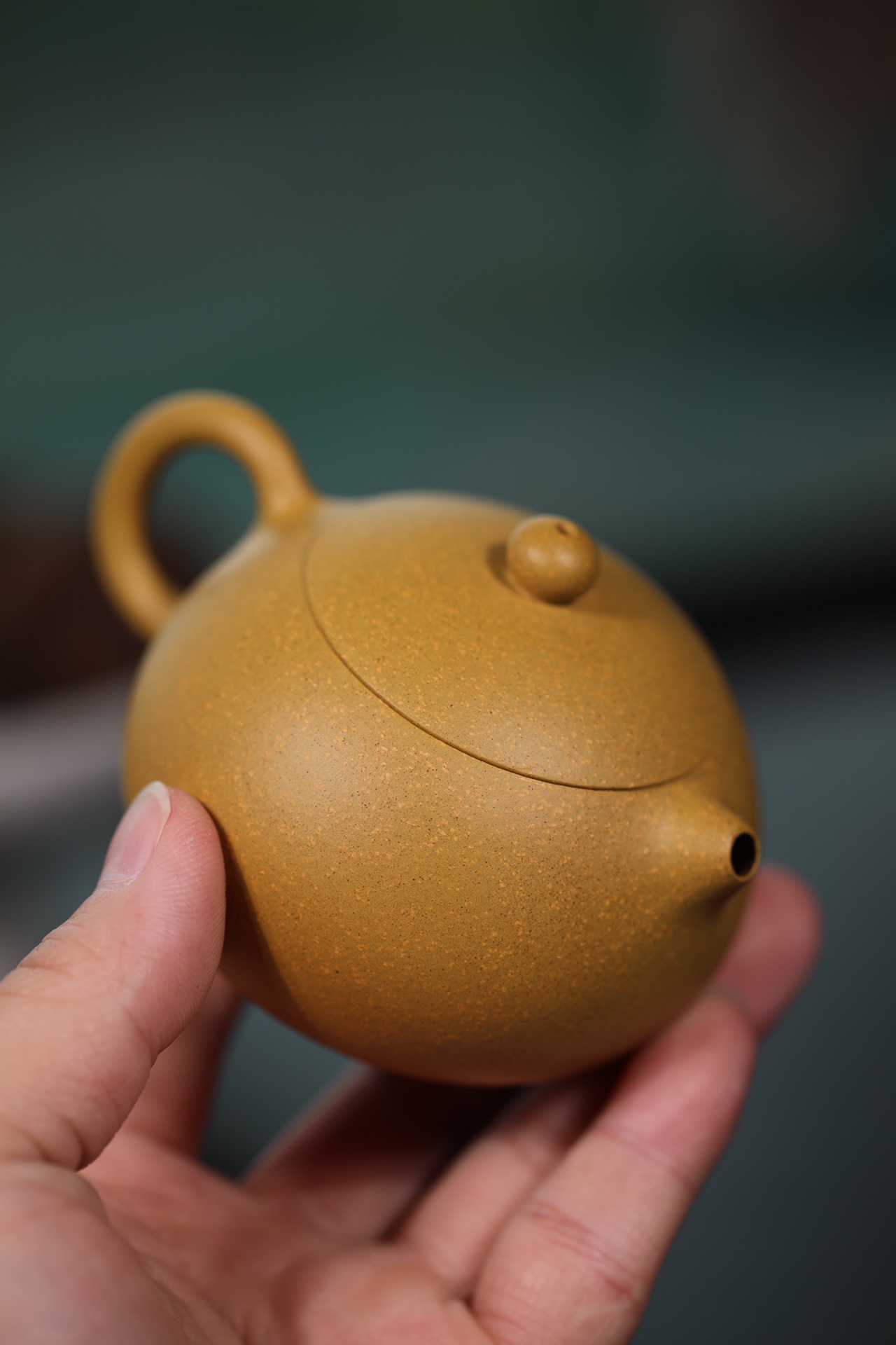 the "Golden Xishi", Yixing Purple Clay (Zisha) Teapot, Handmade Kung Fu Teapot 160ml