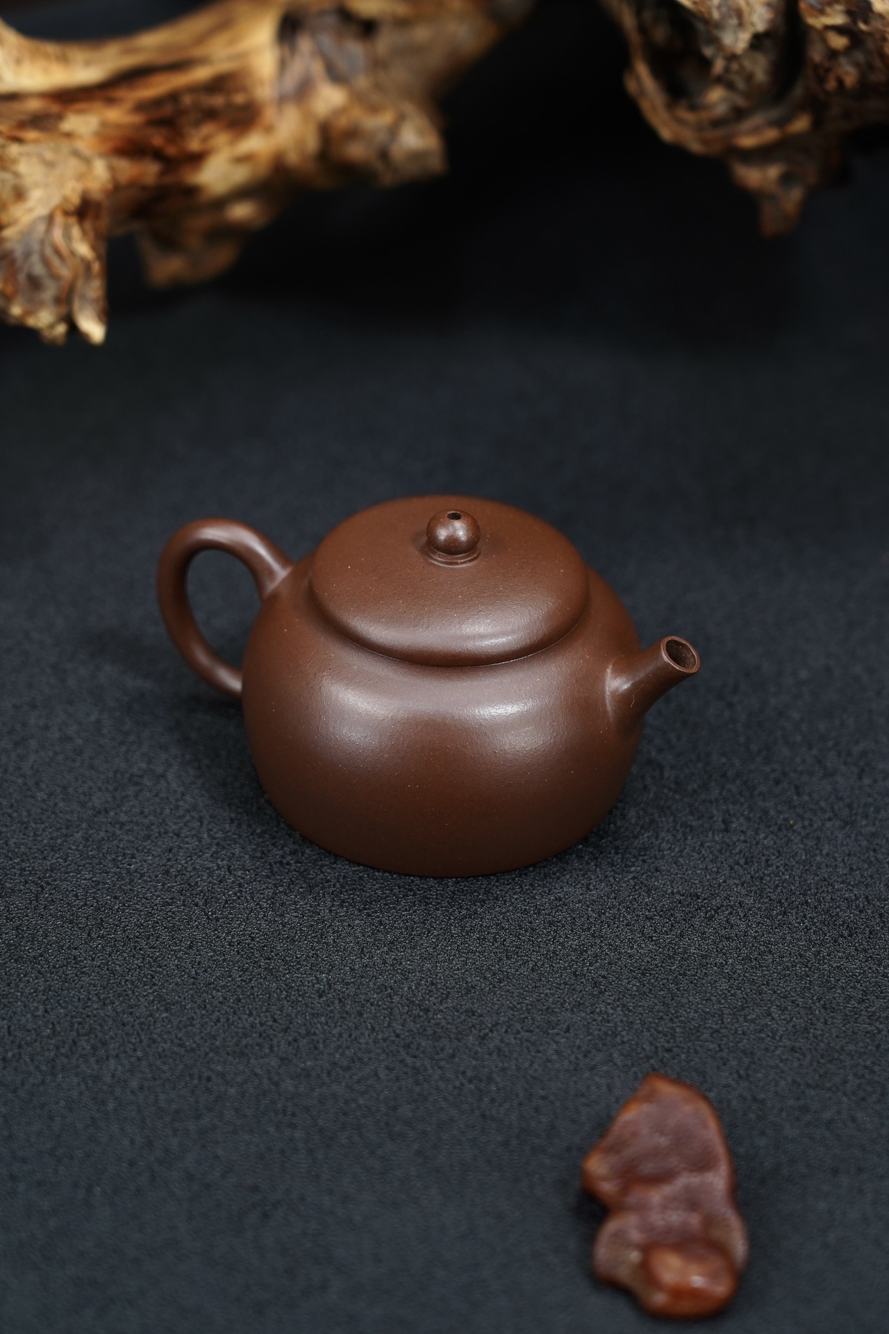  the "Zhuo Gu", Yixing Purple Clay (Zisha) Teapot, Handmade Kungfu Teapot 120ml