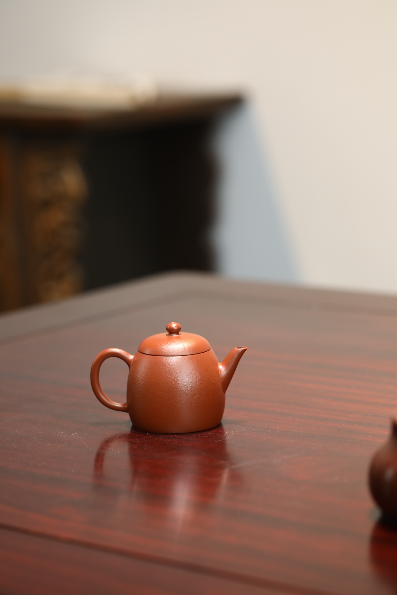the "Unchained Heart", Yixing Purple Clay (Zisha) Teapot, Handmade Kung Fu Teapot 120ml