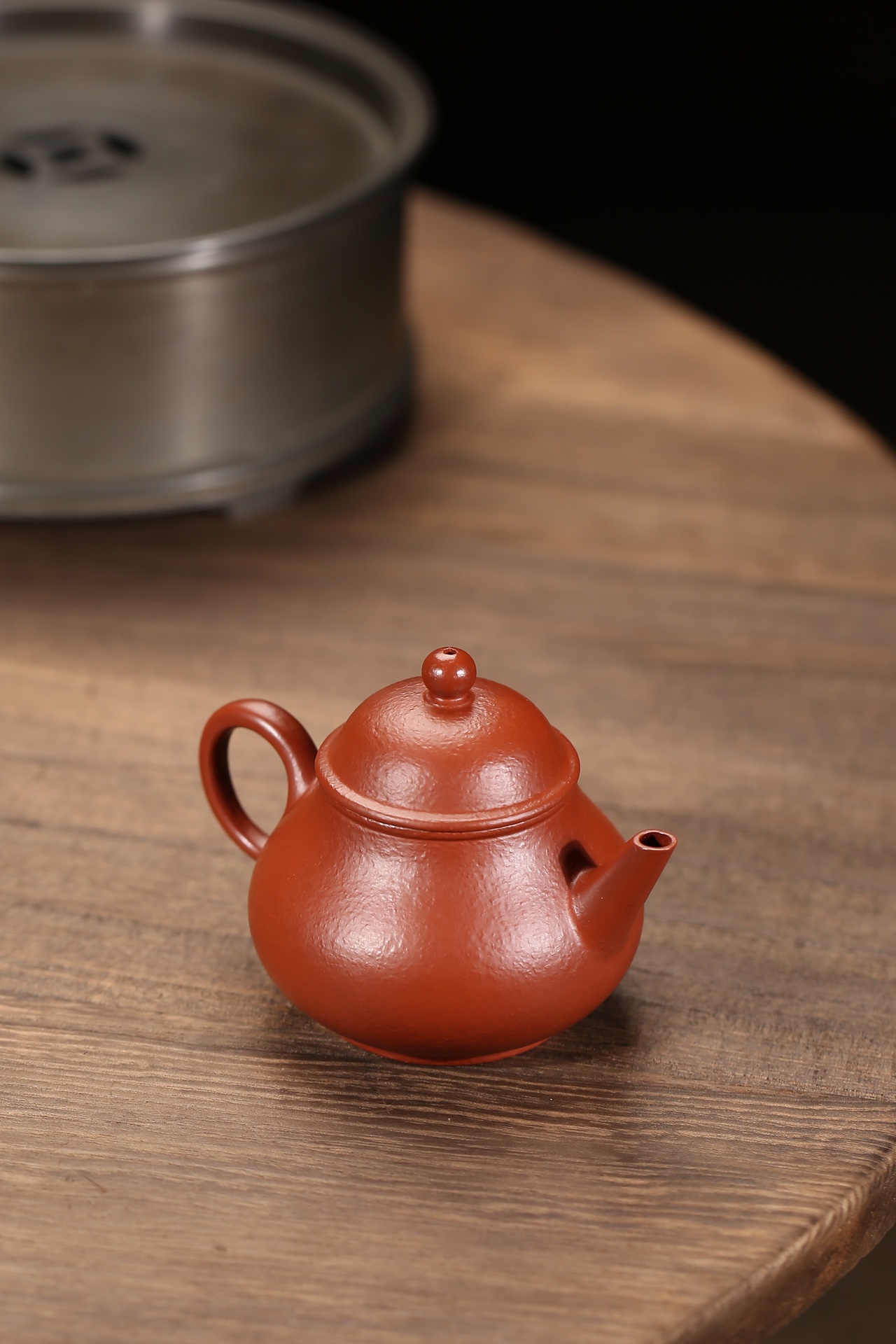 the "Horizontal Guava", Yixing Purple Clay (Zisha) Teapot, Handmade Gongfu Tea 130ml