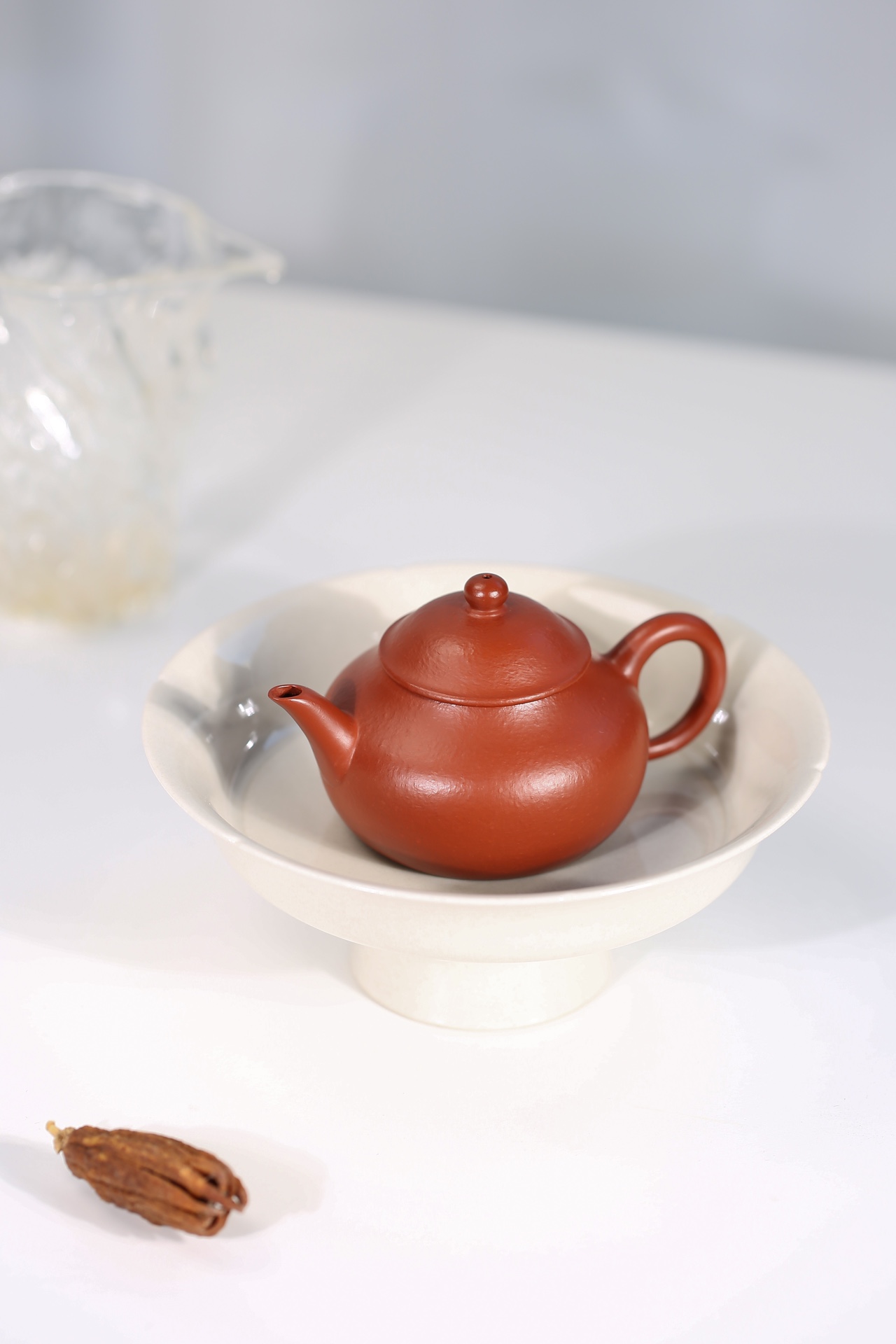 the "Conical Hat", Yixing Purple Clay (Zisha) Teapot, Handmade Gongfu Tea 130ml
