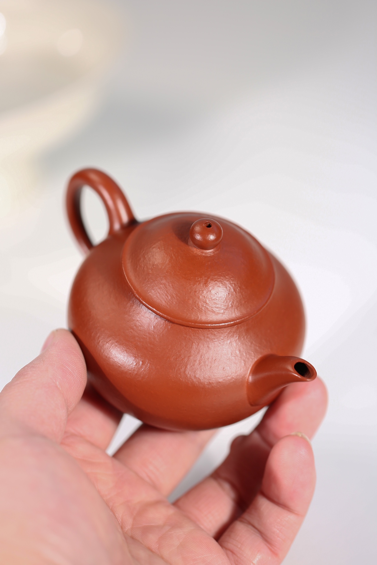 the "Conical Hat", Yixing Purple Clay (Zisha) Teapot, Handmade Gongfu Tea 130ml