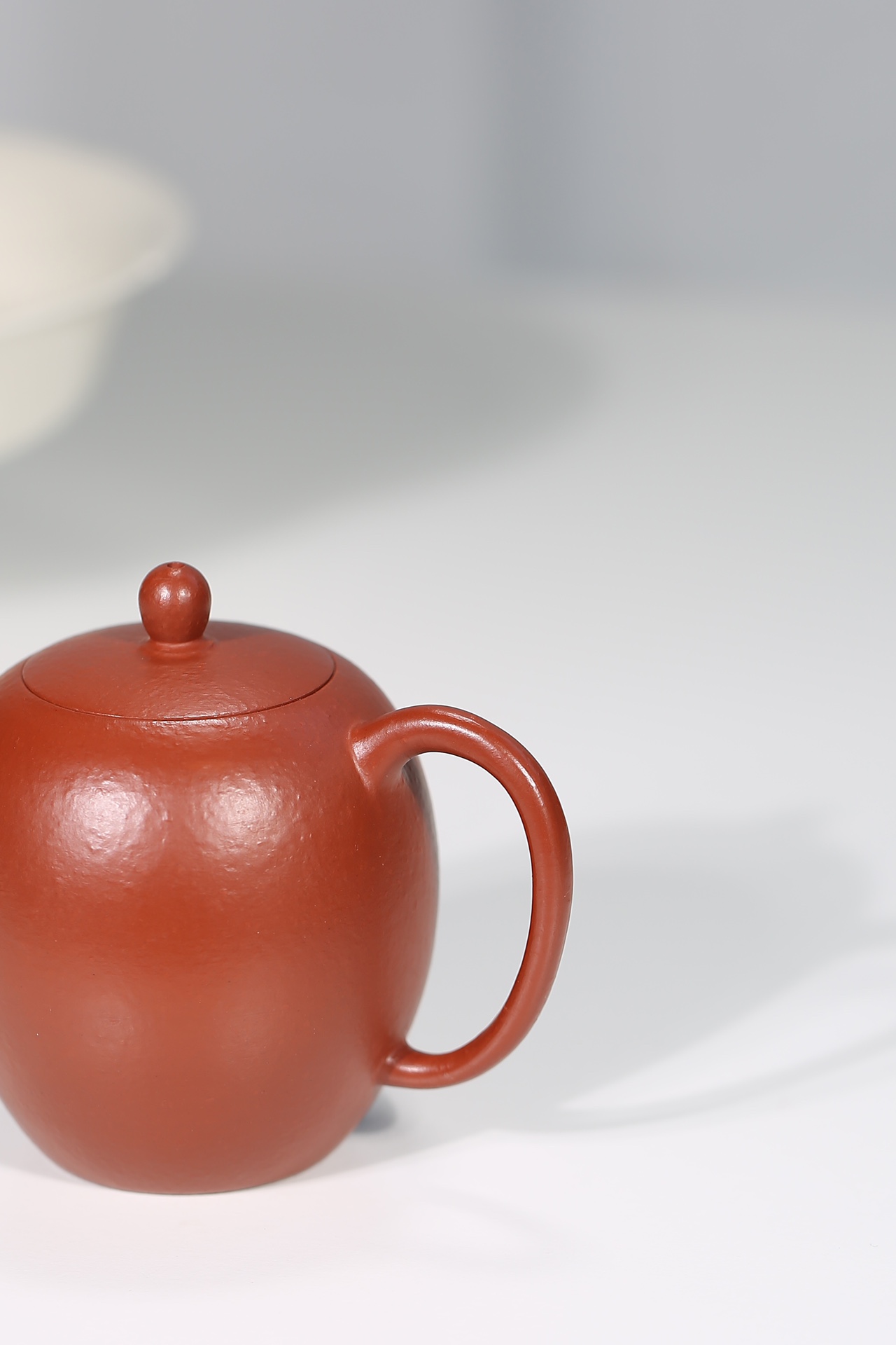 the "Beauty Shoulders", Yixing Purple Clay (Zisha) Teapot, Handmade Kung Fu Teapot 150ml