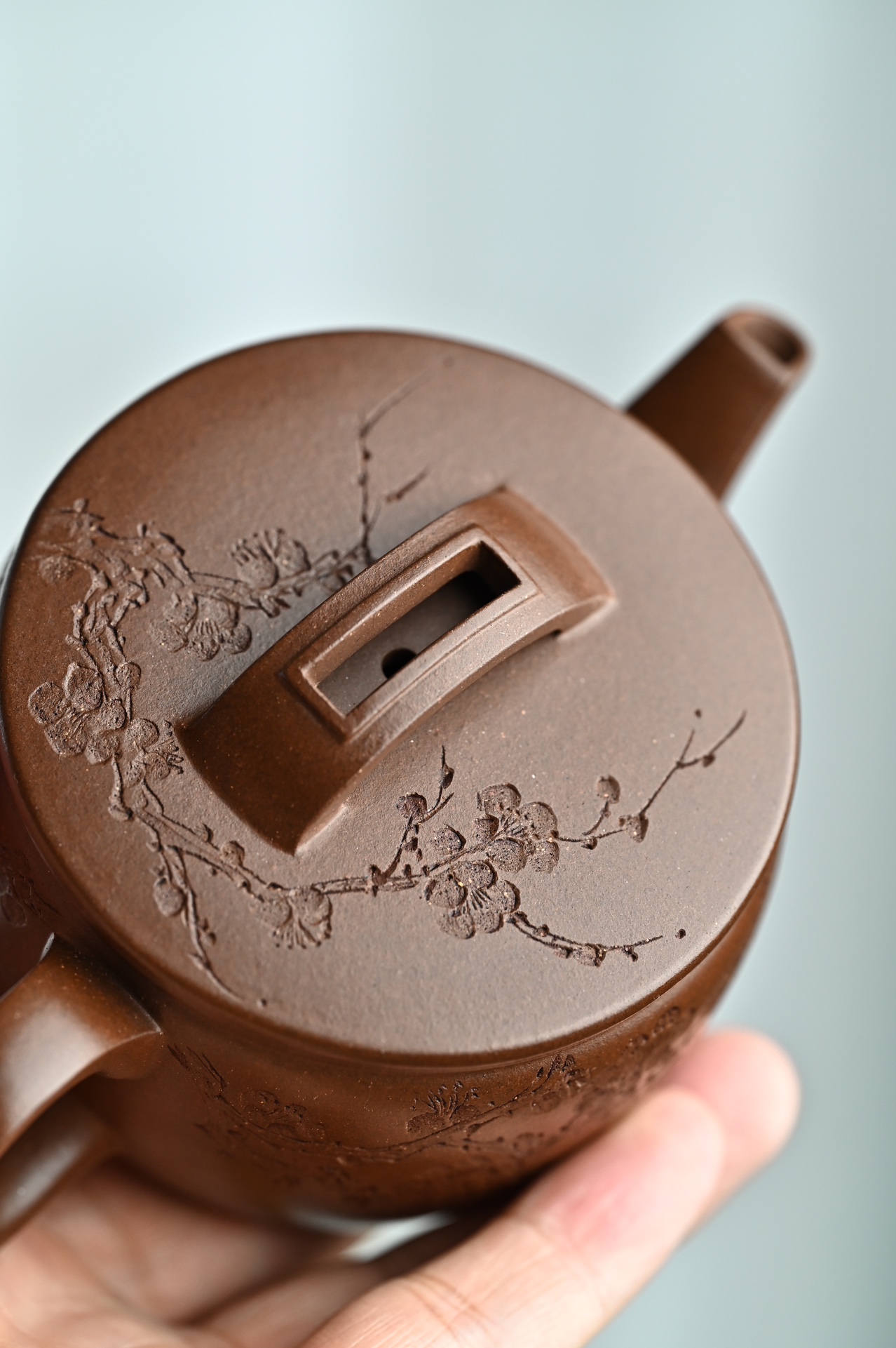 the "Han Wa", Yixing Purple Clay (Zisha) Teapot, Handmade Gongfu Teapot 180ml