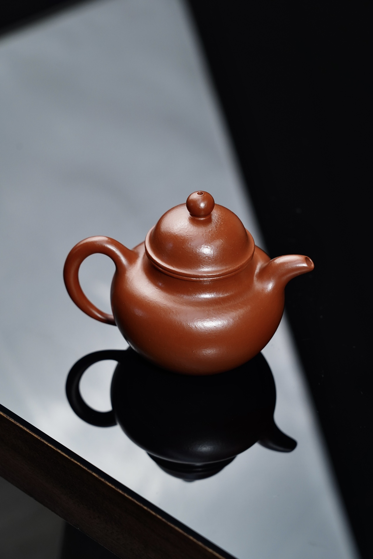 the "Duo Qiu", Yixing Purple Clay (Zisha) Teapot 180ml, Handmade Kung Fu Teapot