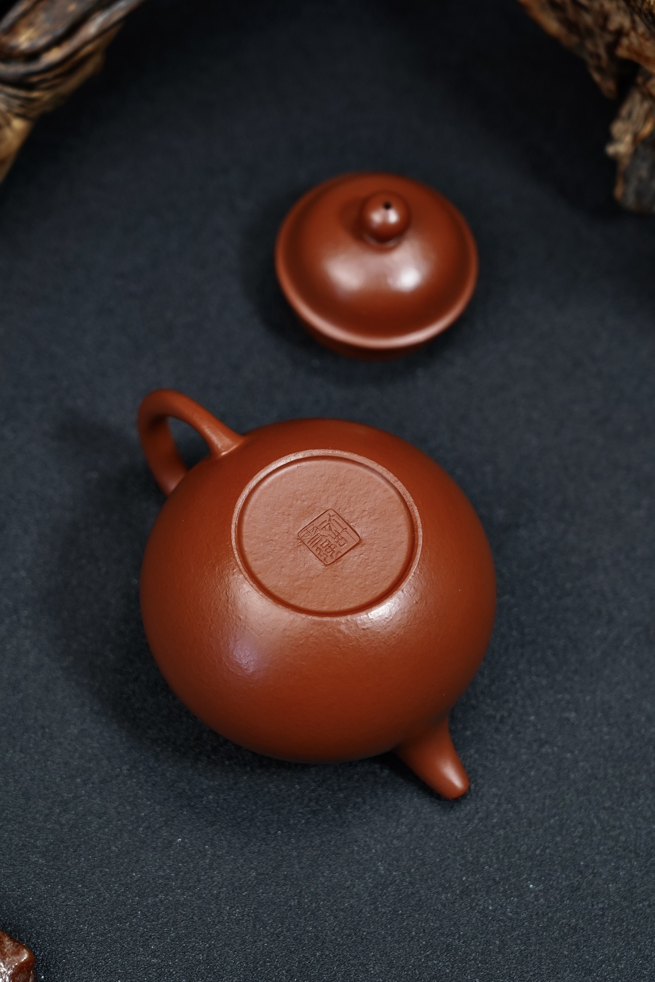 the "Duo Qiu", Yixing Purple Clay (Zisha) Teapot 180ml, Handmade Kung Fu Teapot