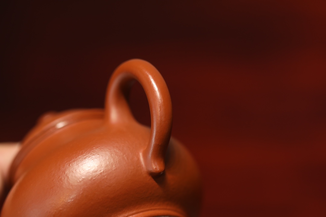 the "Panny", Yixing Purple Clay (Zisha) Teapot, Handmade Gongfu Tea 130ml