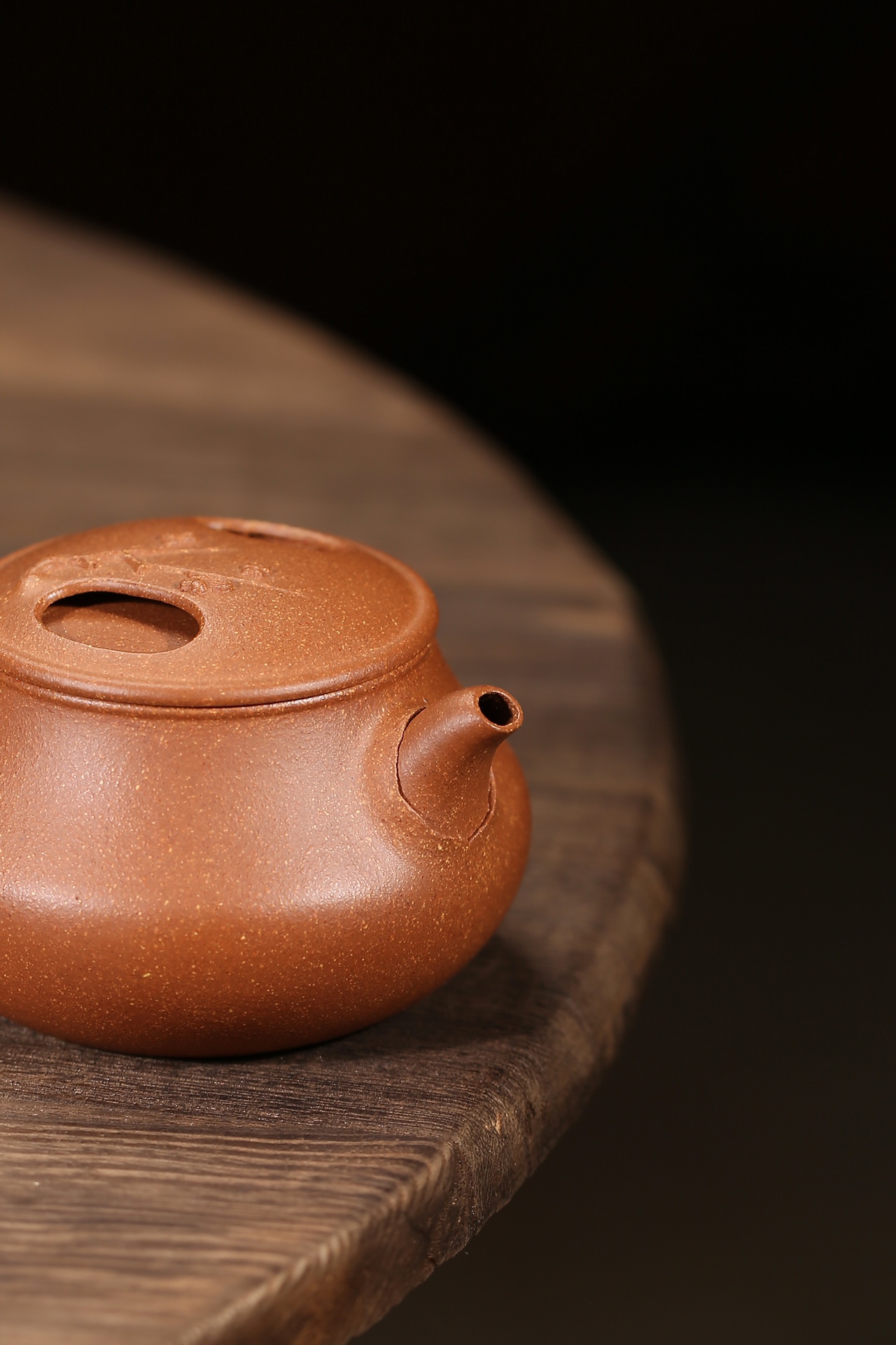 the "Fragrance", Yixing Purple Clay (Zisha) Teapot, Handmade Kung Fu Teapot 200ml