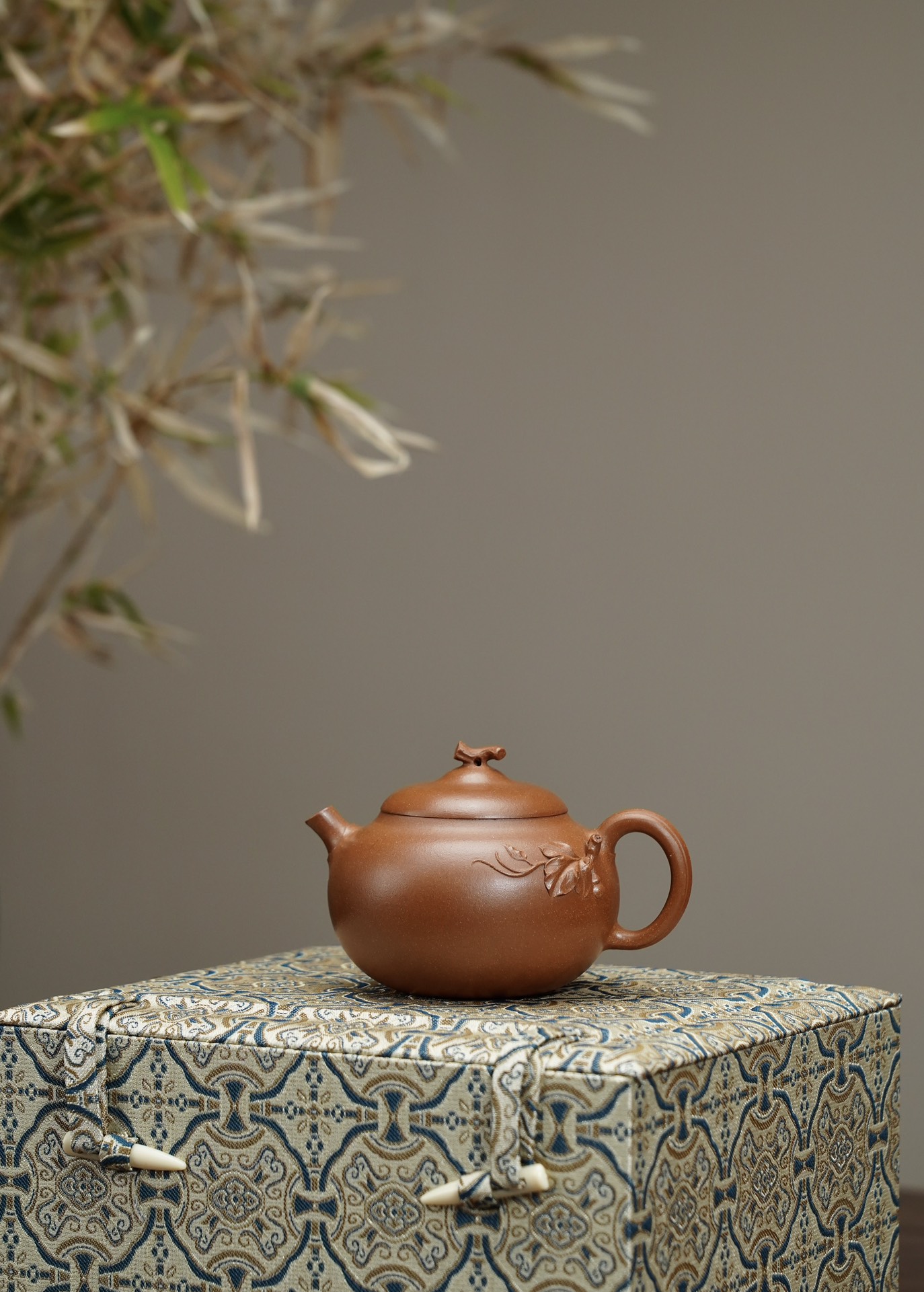 the "Fu Lu", Yixing Purple Clay (Zisha) Teapot 150ml