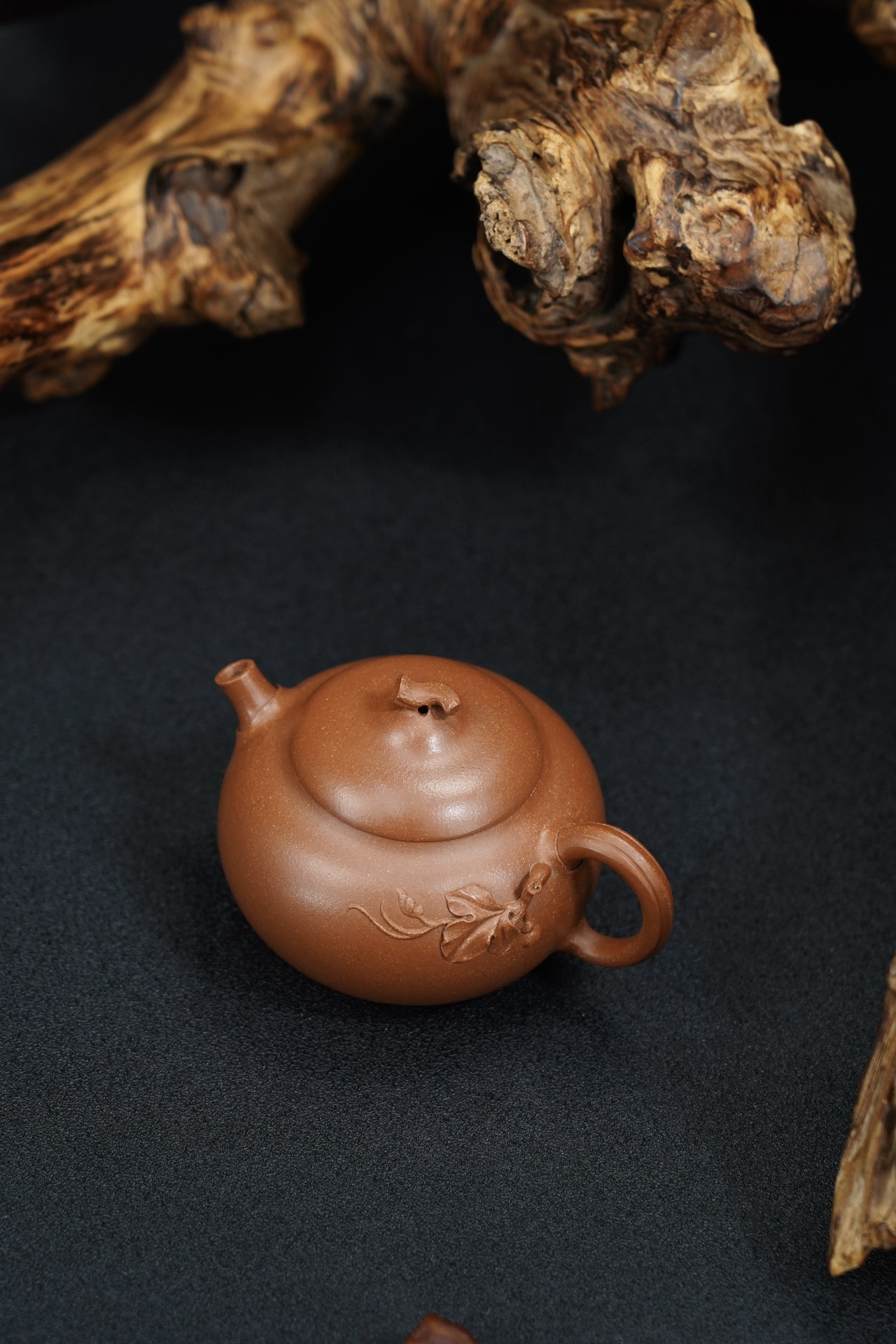 the "Fu Lu", Yixing Purple Clay (Zisha) Teapot 150ml