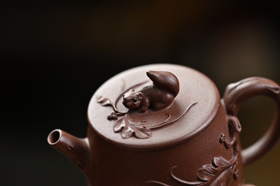 the "Squirrel", Yixing Purple Clay (Zisha) Teapot 150ml