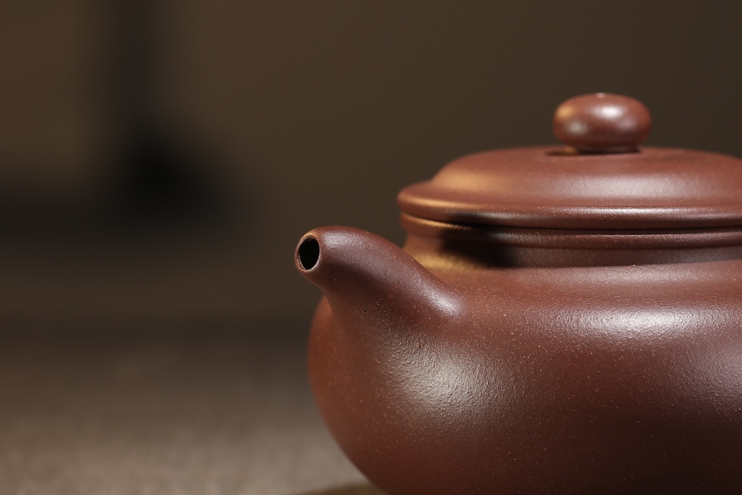 the "Drum", Yixing Purple Clay (Zisha) Teapot 220ml
