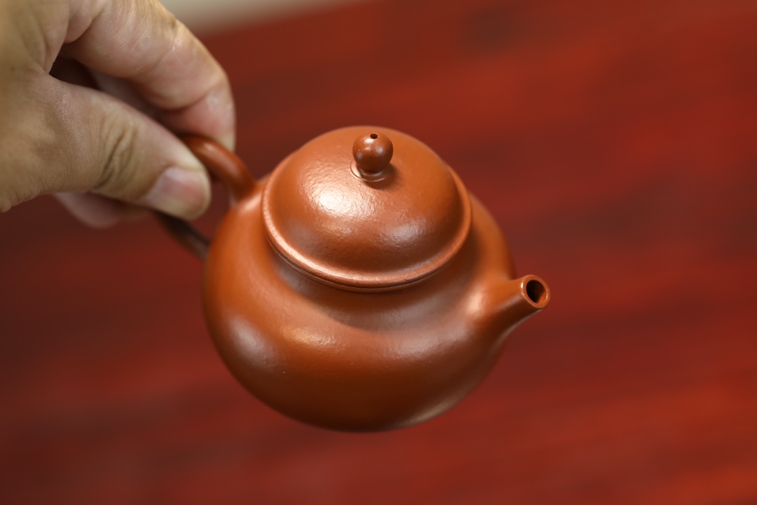 the "Sky", Yixing Purple Clay (Zisha) Teapot, Handmade Kung Fu Teapot 100ml