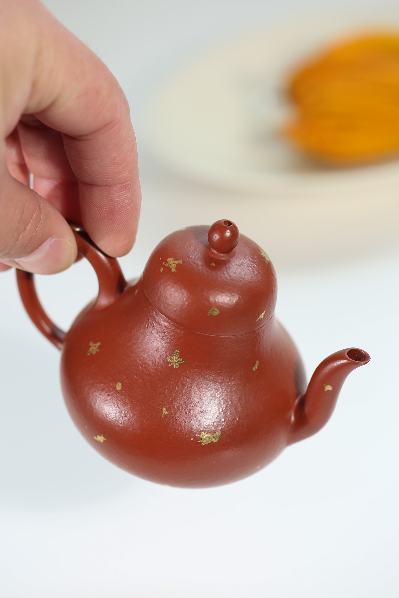 the "Sting in Golden", Yixing Purple Clay (Zisha) Teapot, Handmade Kung Fu Teapot 130ml
