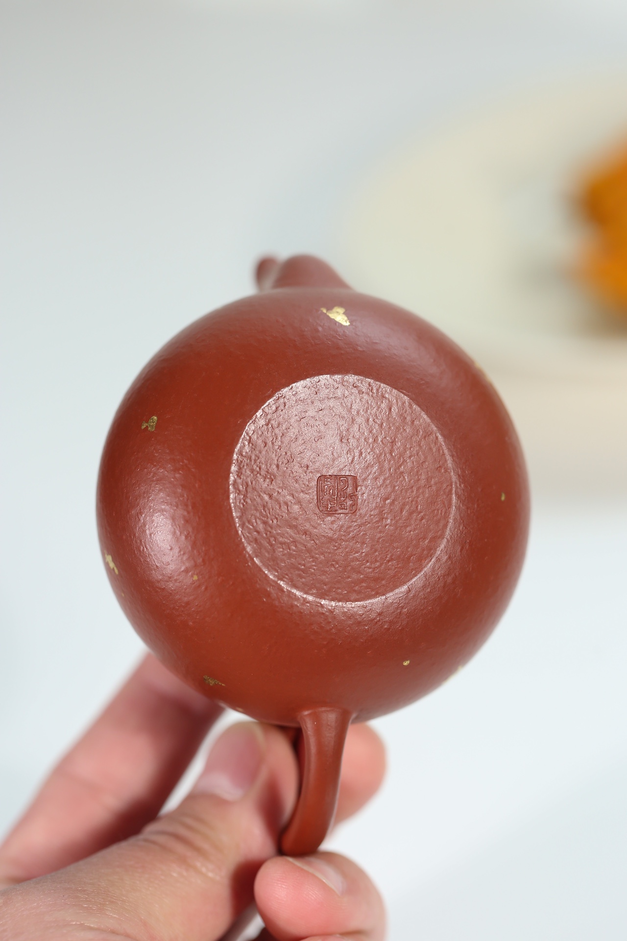 the "Sting in Golden", Yixing Purple Clay (Zisha) Teapot, Handmade Kung Fu Teapot 130ml