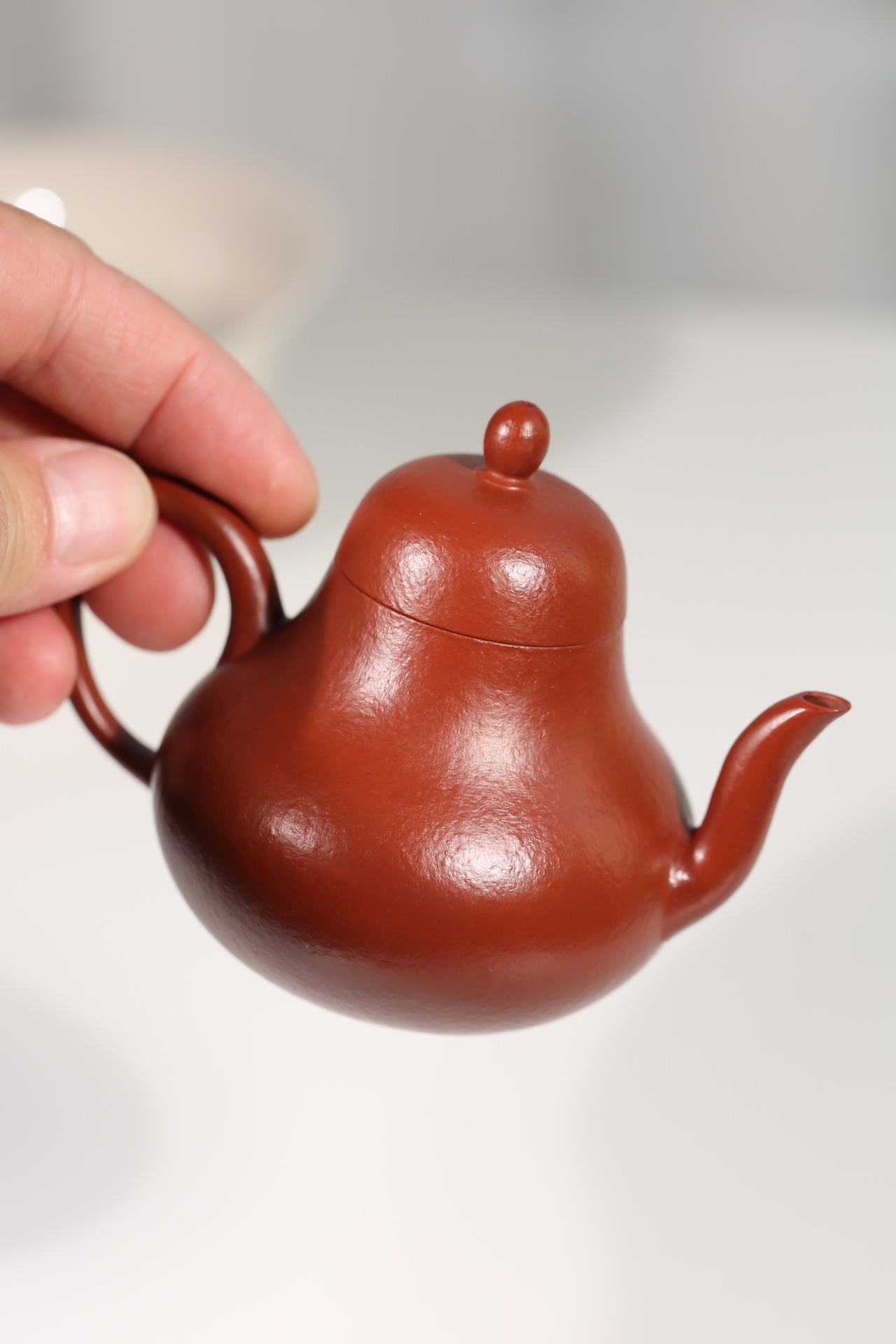 the "Sting", Yixing Purple Clay (Zisha) Teapot, Handmade Kung Fu Teapot 130ml